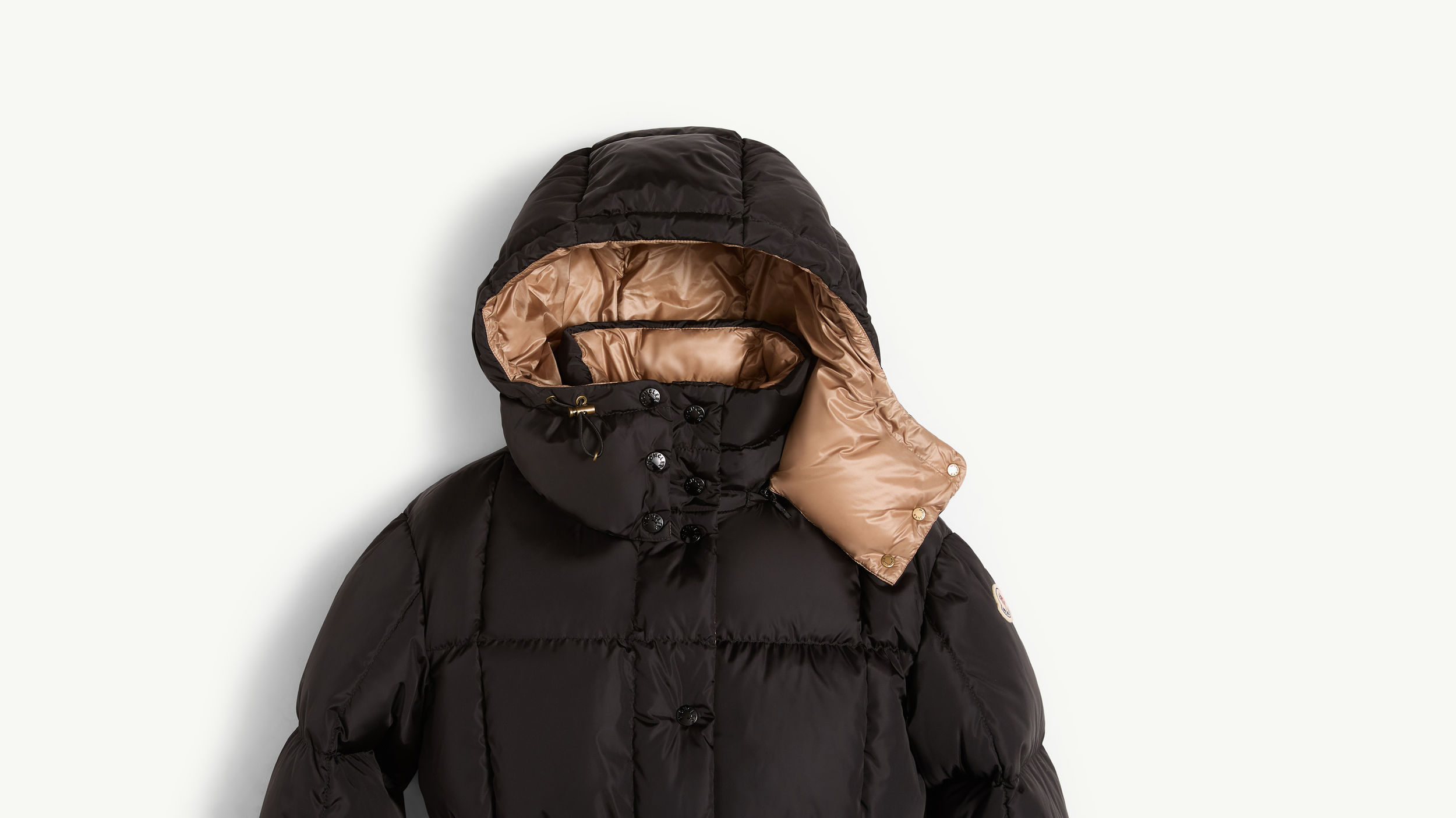 Slide 1 - product.feature.detachablehood.title