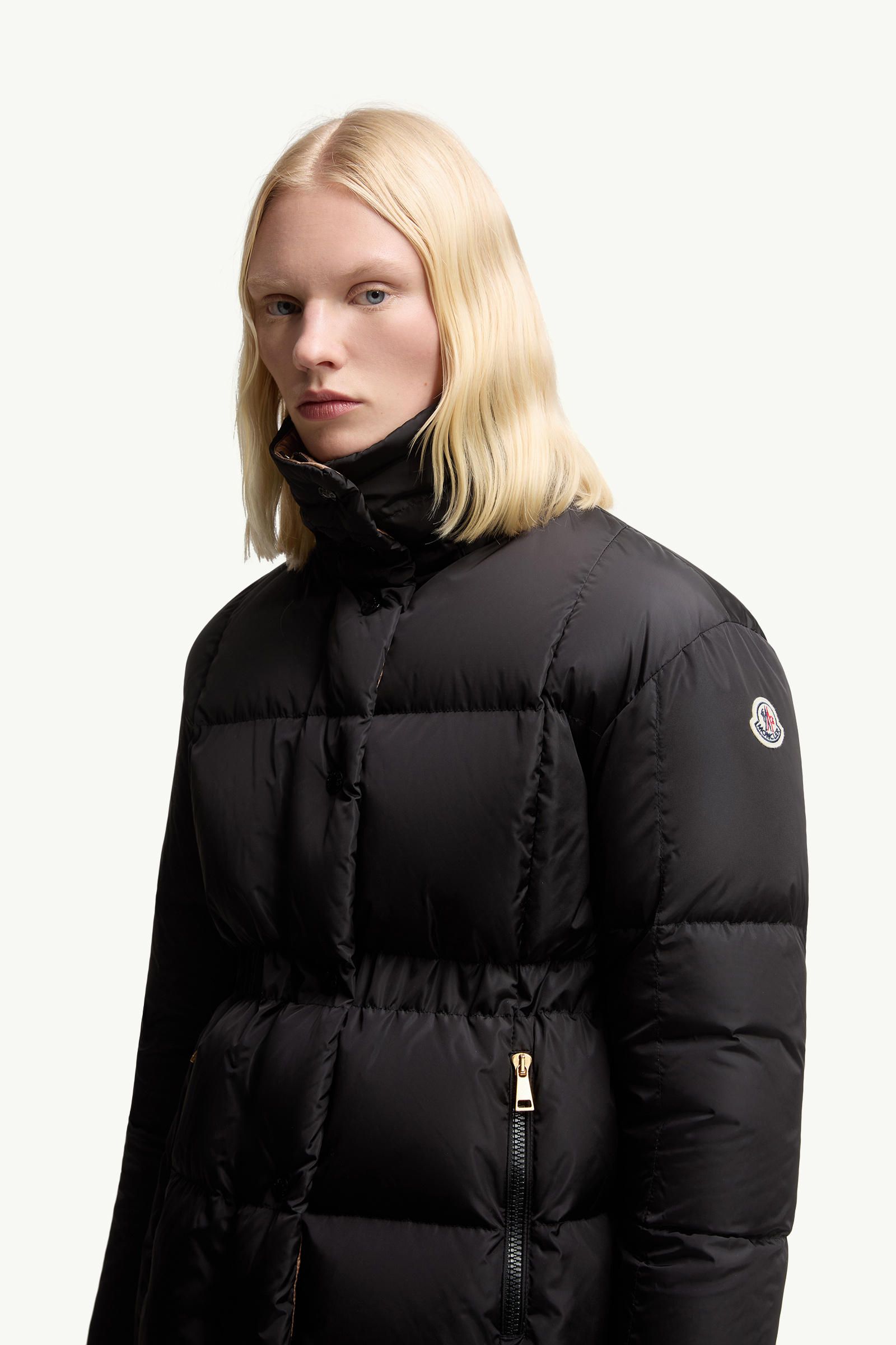 Agneux Square-Quilted Hooded Short Down Jacket Women Black Moncler 5