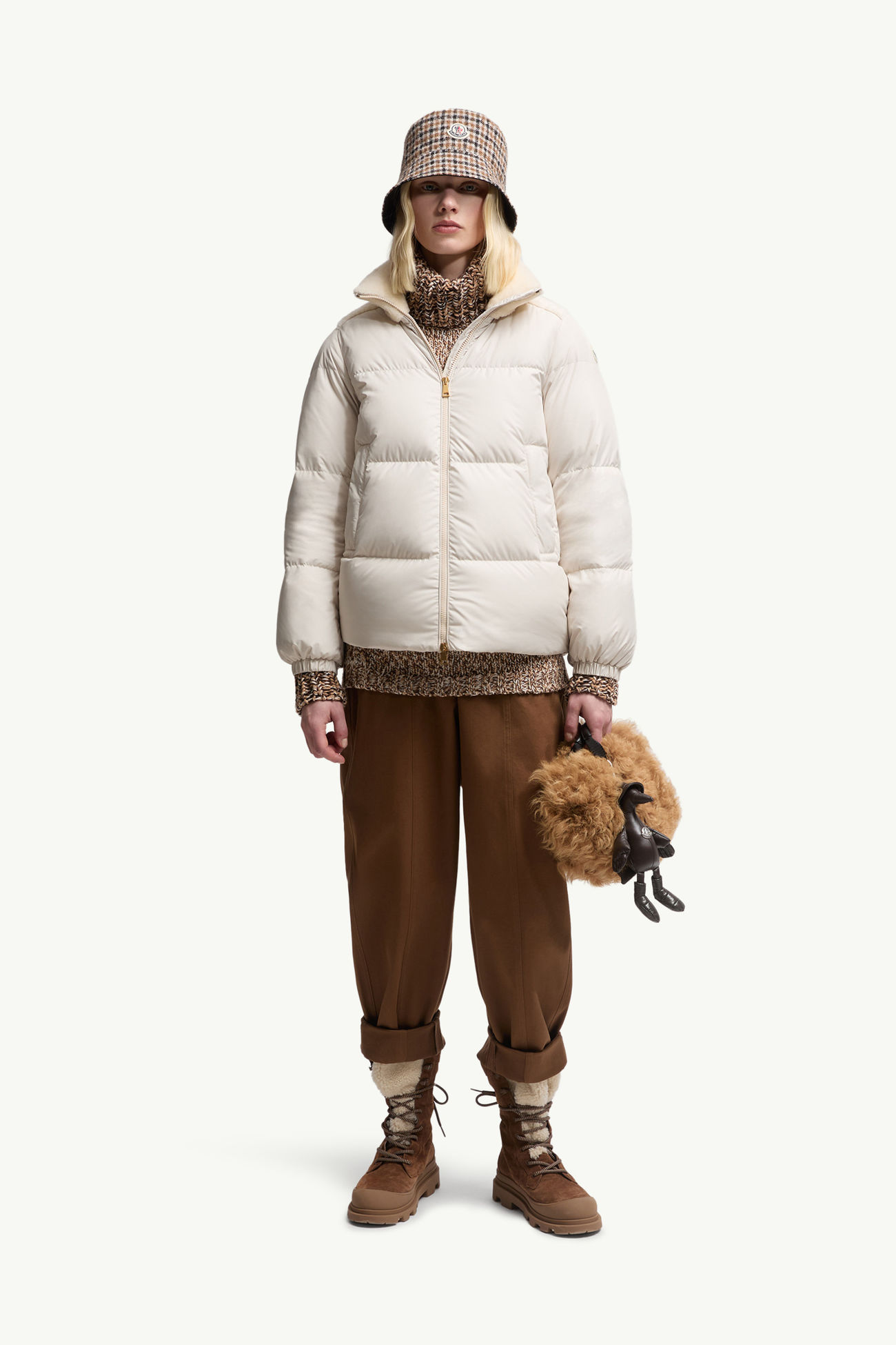 Esnaie 테디 트리밍 쇼트 다운 재킷 여성 화이트 Moncler 0