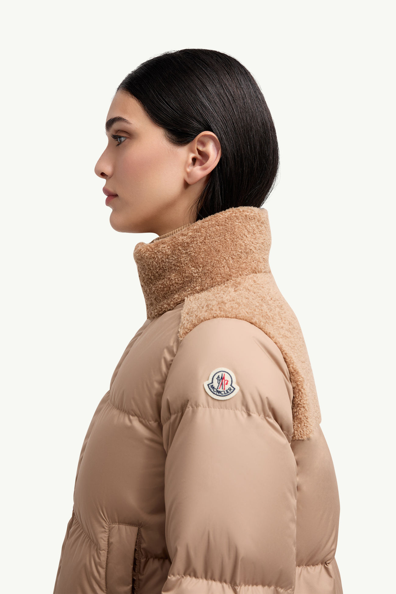 Esnaie Teddy-Trimmed Short Down Jacket Women Beige Moncler 1