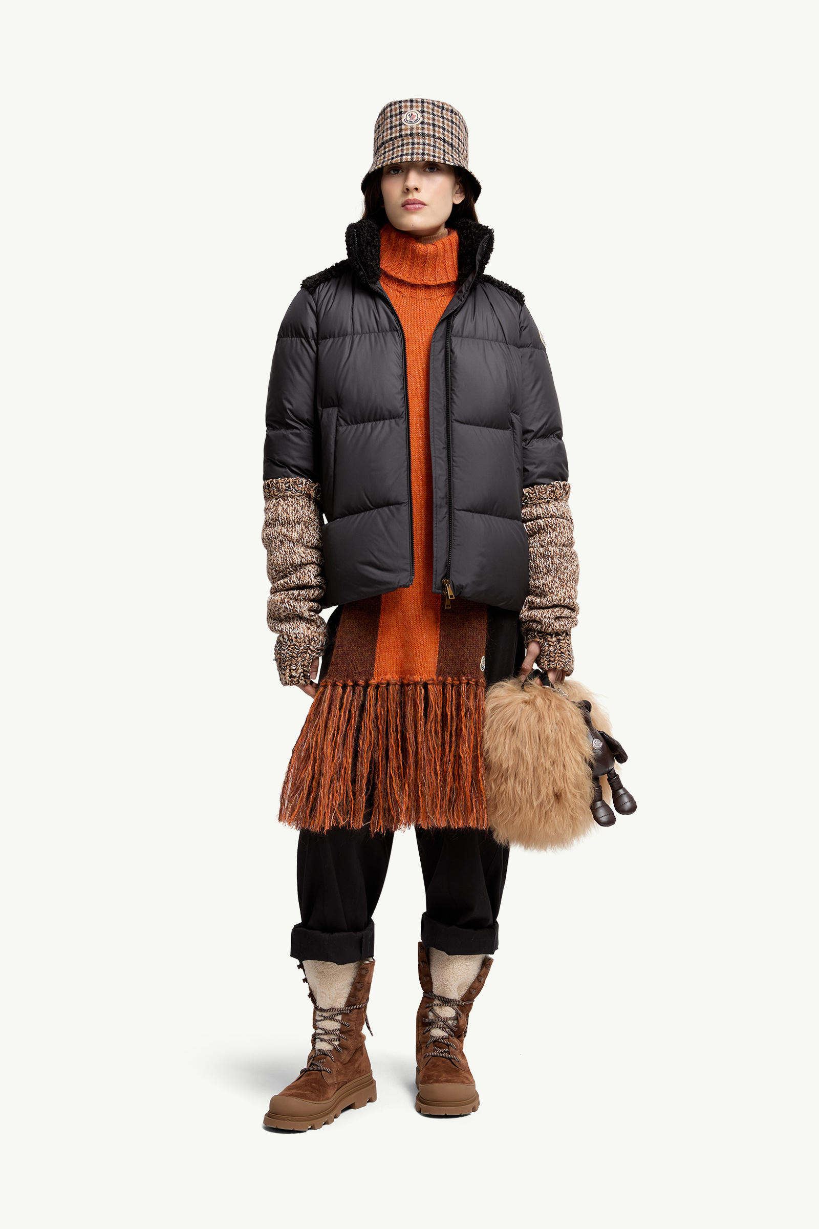 Esnaie Teddy-Trimmed Short Down Jaket Women Black Moncler 0