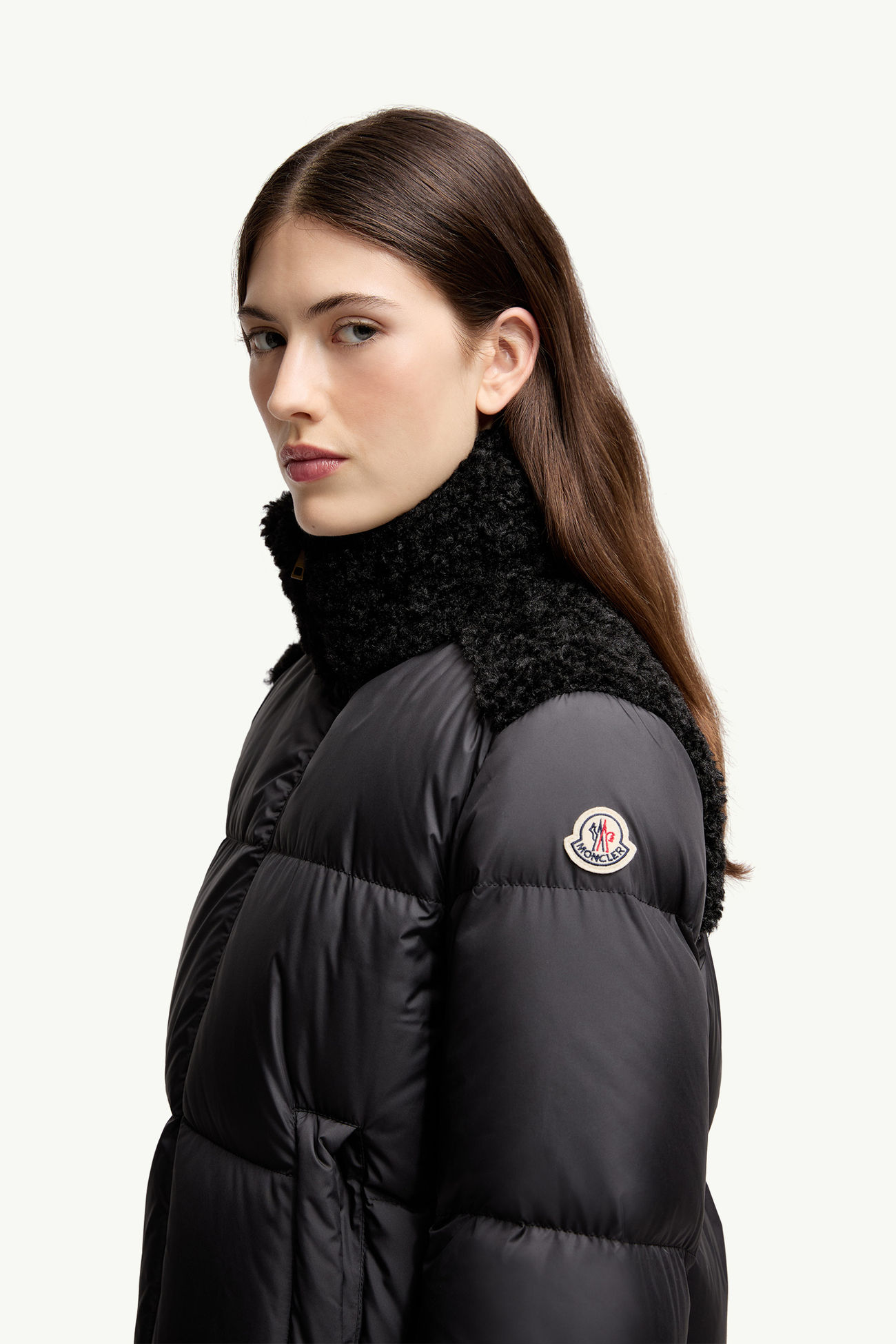 Esnaie Teddy-Trimmed Short Down Jacket Women Black Moncler 1