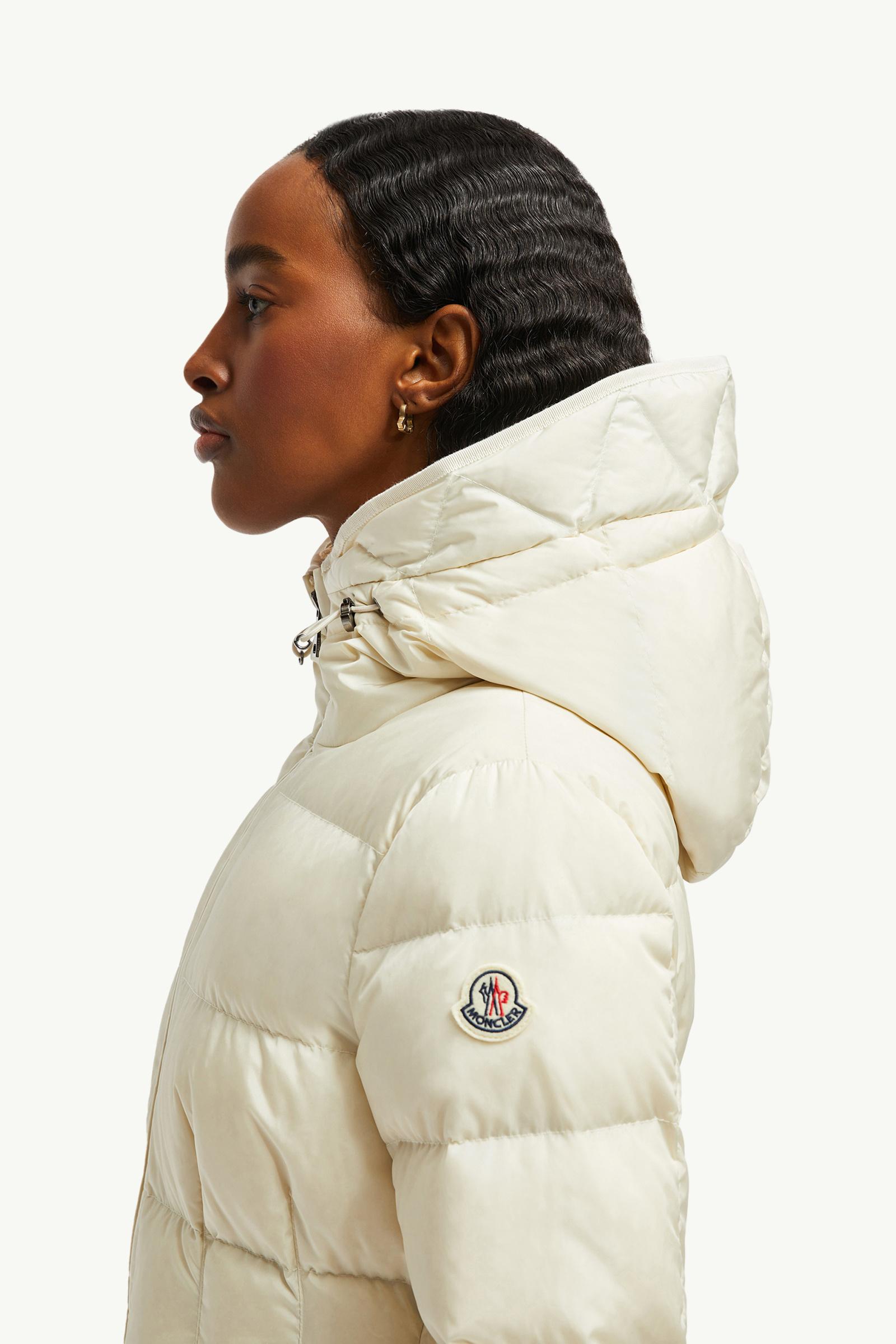 Avoce Hooded Short Down Jacket Women White Ivory Moncler 1