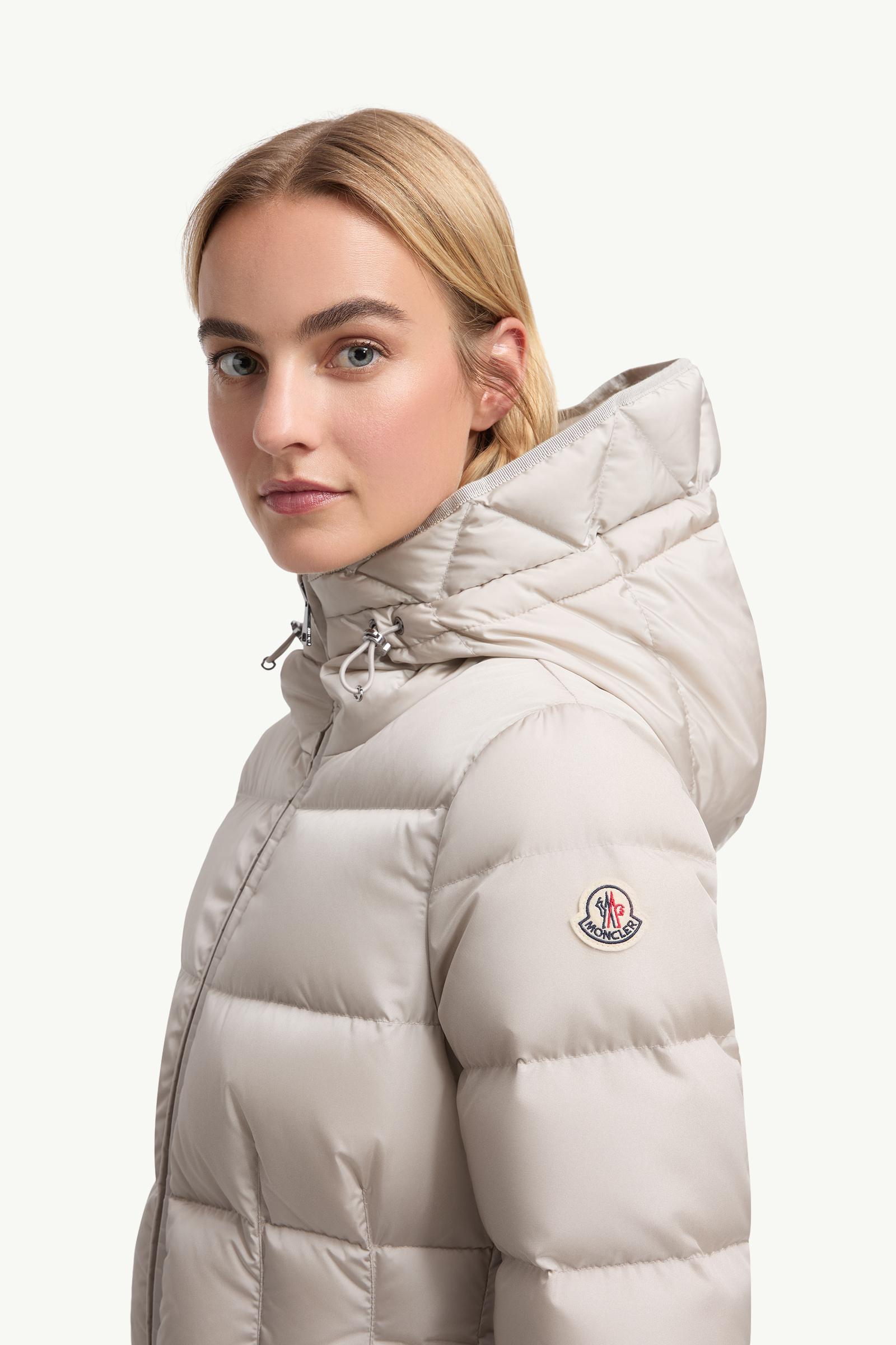 Avoce Hooded Short Down Jacket Women Beige Moncler 1