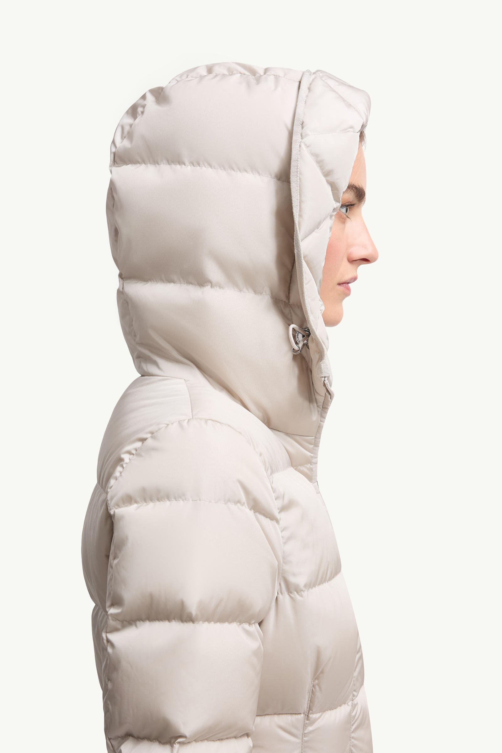 Avoce Hooded Short Down Jacket Women Beige Moncler 5