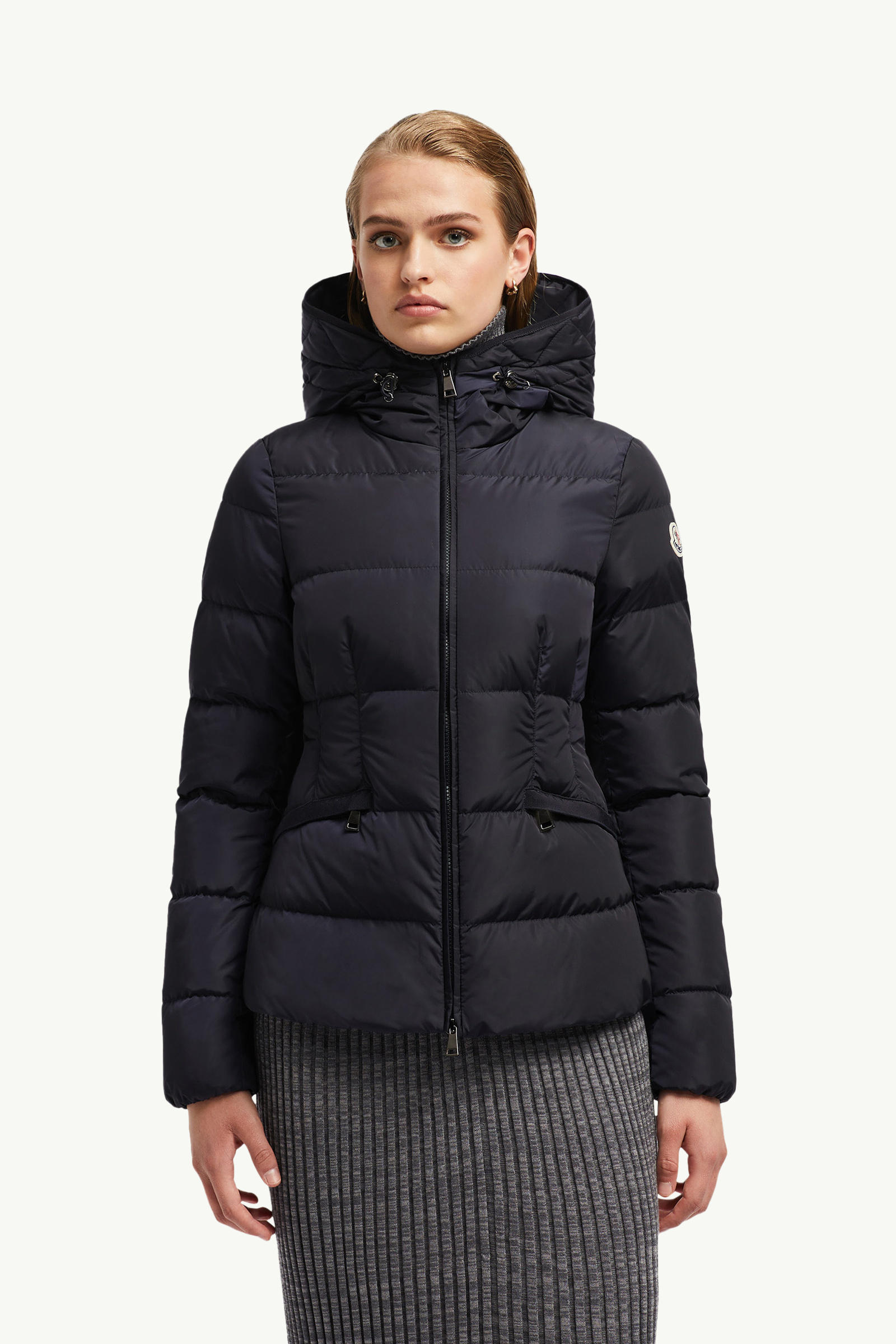 Avoce Hooded Short Down Jacket Women Night Blue Moncler 3
