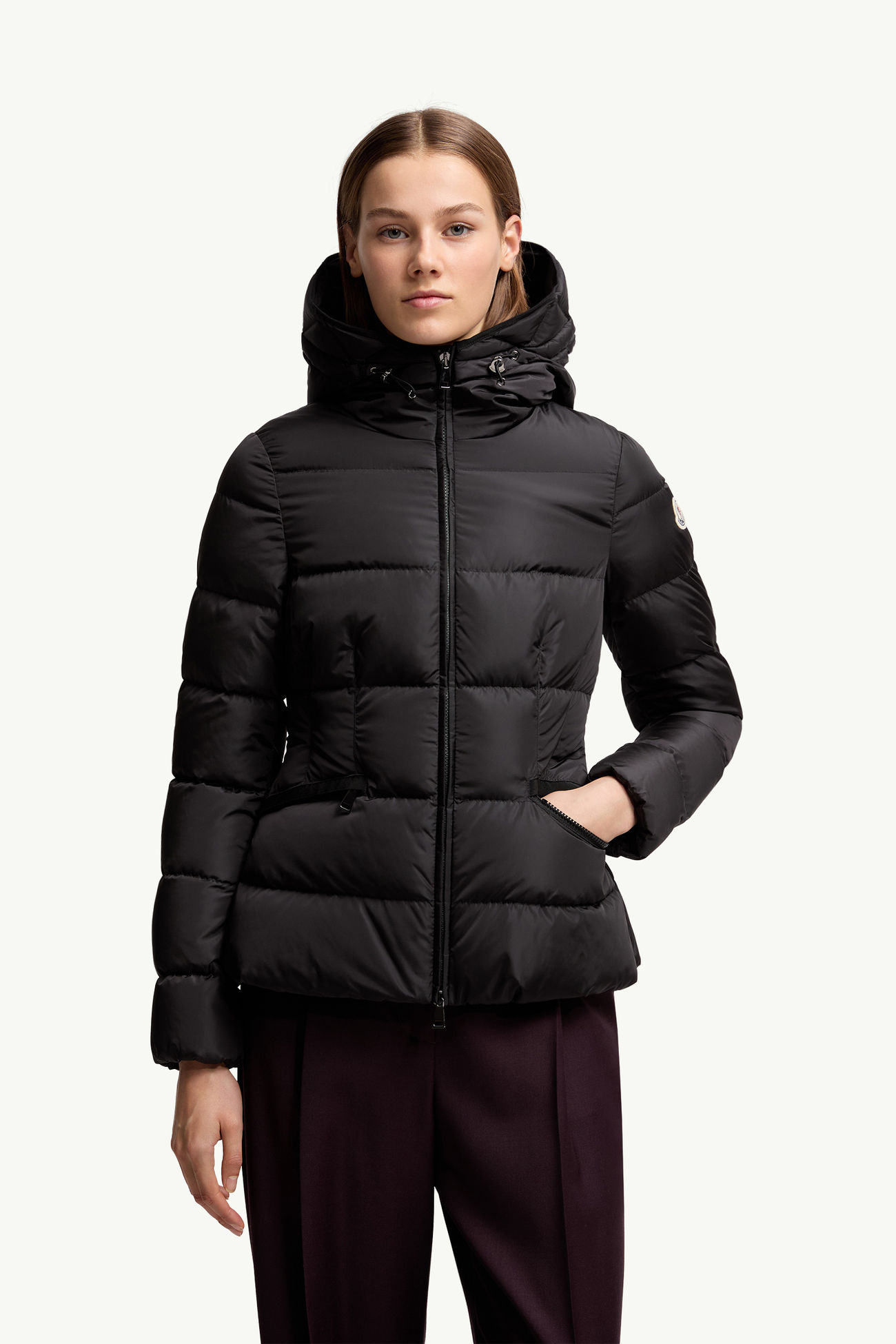 Avoce連帽短身羽絨外套 女士 黑色 Moncler 3