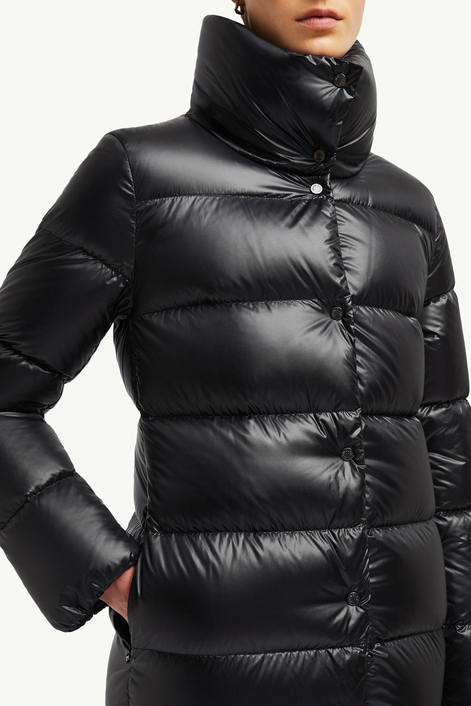 Cochevis Short Down Jacket Black Moncler 5