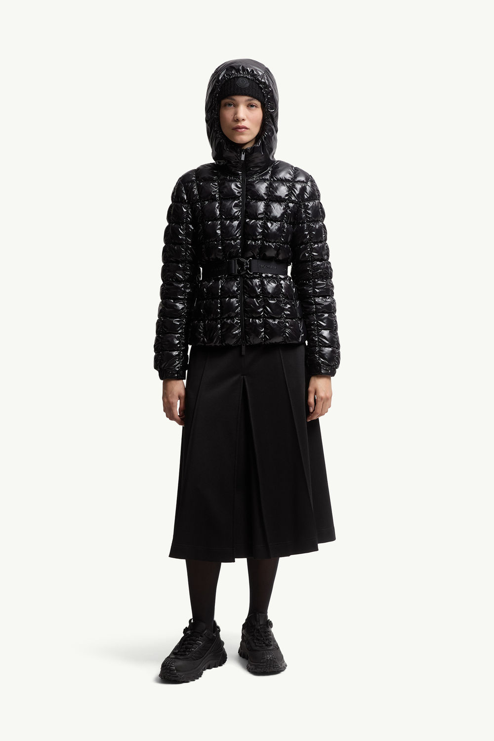 Eynard Hooded Square-Quilted Short Down Jacket Women Black Moncler 0