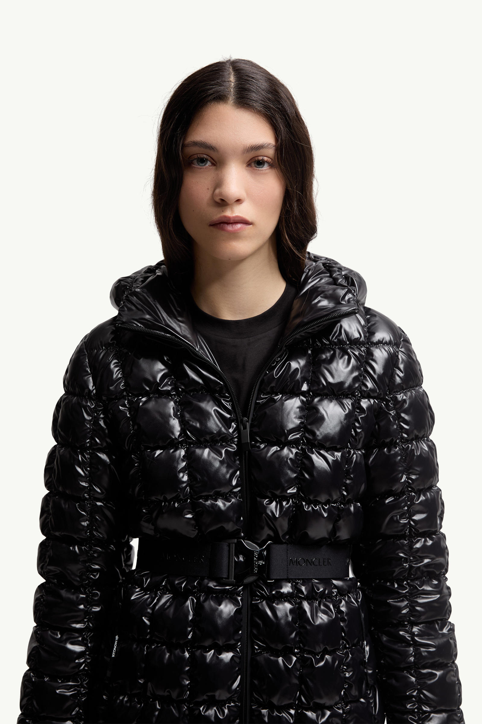 Eynard quadratisch gesteppte kurze Daunenjacke mit Kapuze Damen Schwarz Moncler 5