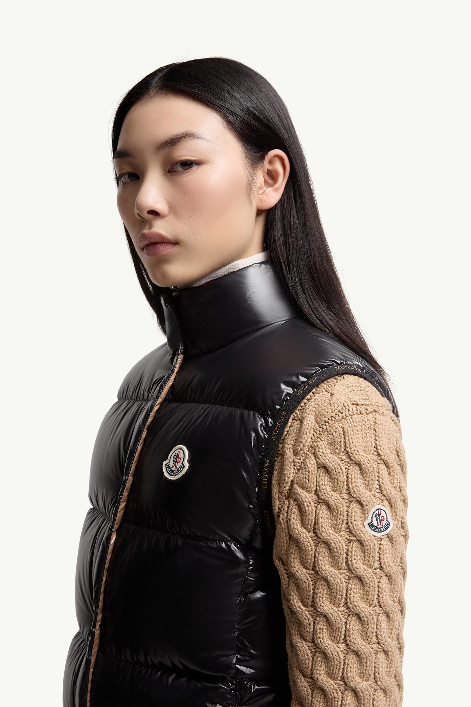 ブラック Badiaダウンベスト : ジレ 向けの レディース | モンクレール