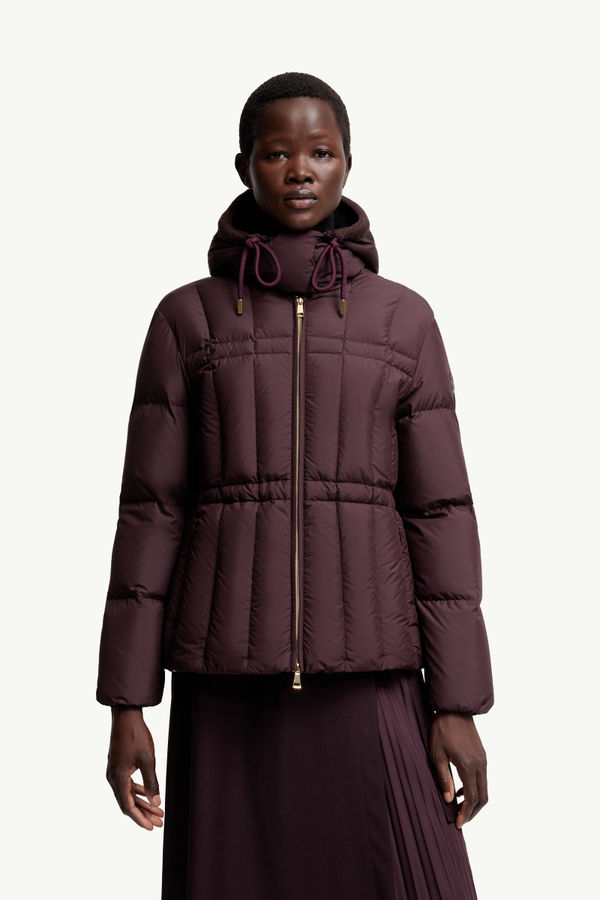 Estom ショートダウンジャケット レディース グレープレッド Moncler 3