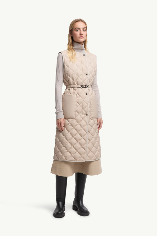 Butor Diamond-Quilted Long Down Gilet Women Beige Moncler 3