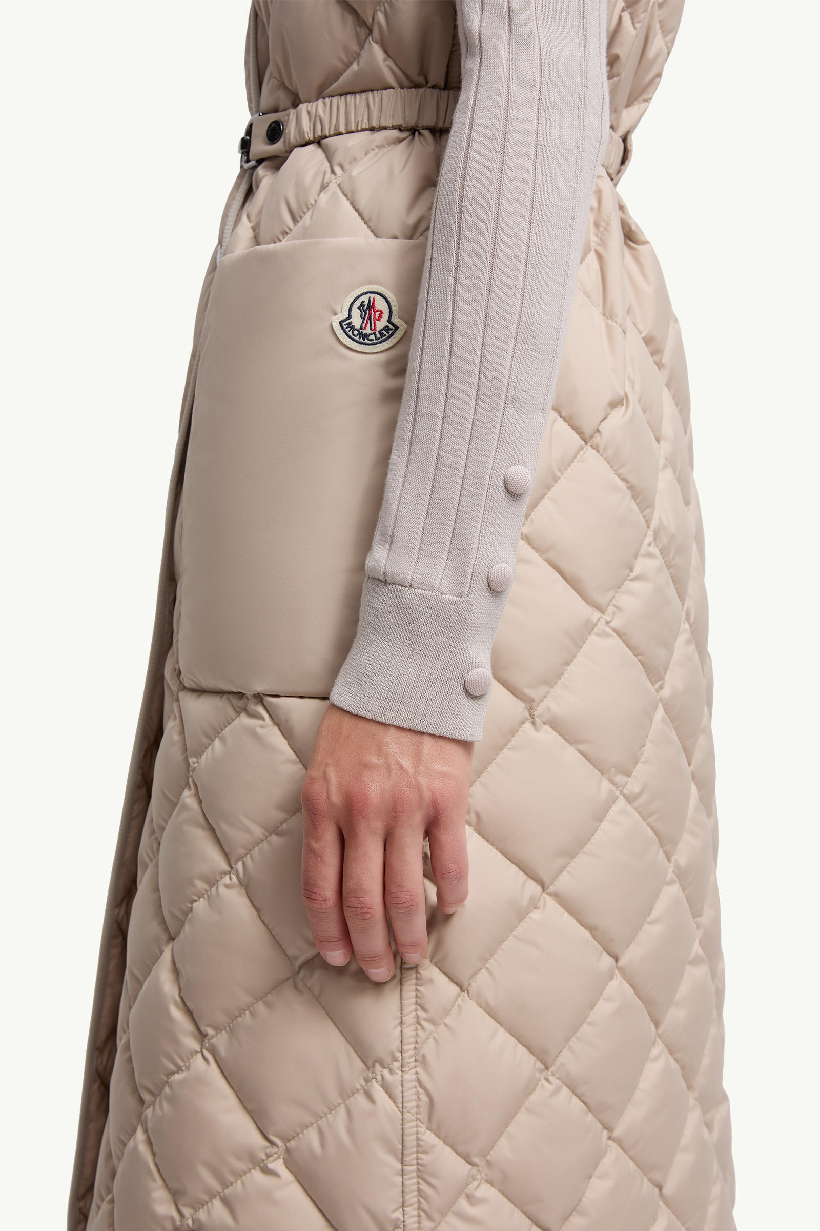 Butor Diamond-Quilted Long Down Gilet Women Beige Moncler 5