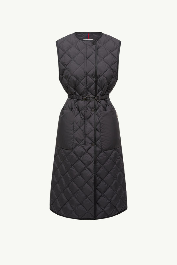 https://moncler-cdn.thron.com/api/v1/content-delivery/shares/dpx6uv/contents/K20931A0017554A81999_F/image/K20931A0017554A81999_F