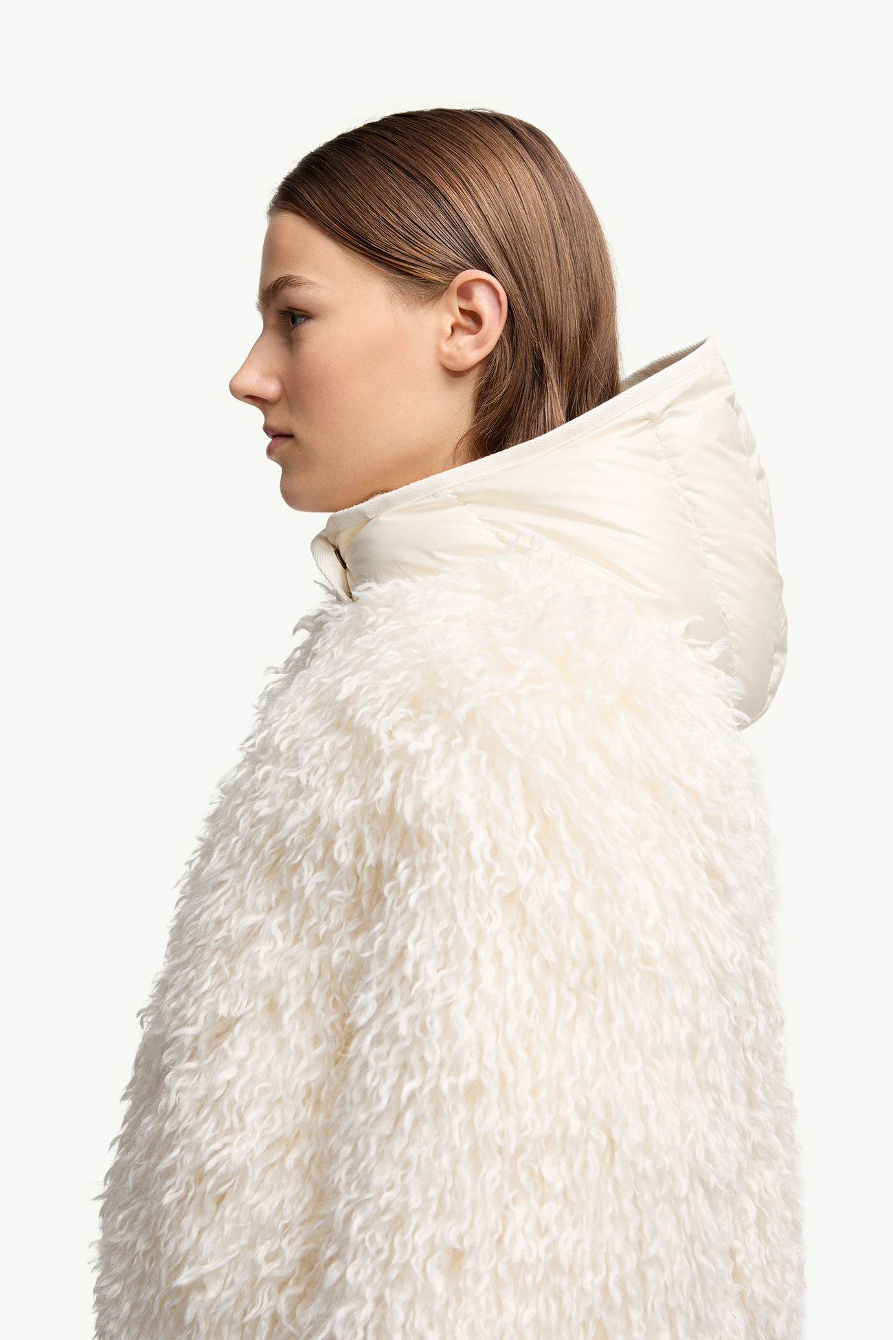 Piumino corto effetto teddy Vigiers con cappuccio Donna Bianco Avorio Moncler 1