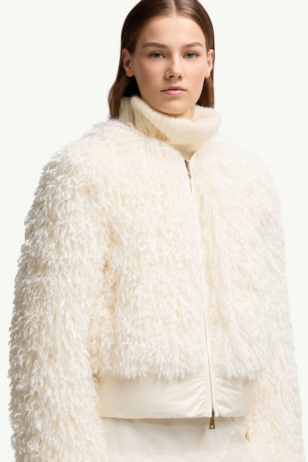 Doudoune courte à capuche Vigiers en teddy Femmes Blanc Ivoire Moncler 5