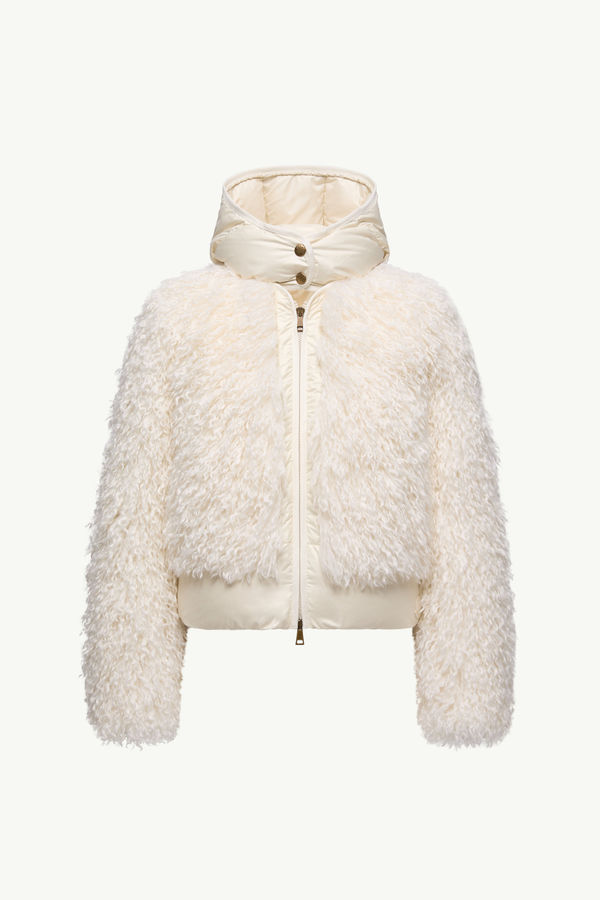 https://moncler-cdn.thron.com/api/v1/content-delivery/shares/dpx6uv/contents/K20931A0021689B7G034_F/image/K20931A0021689B7G034_F