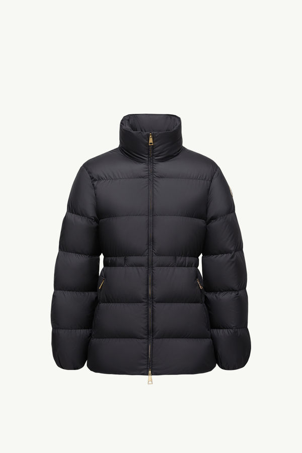 https://moncler-cdn.thron.com/api/v1/content-delivery/shares/dpx6uv/contents/K20931A0022354AQE999_F/image/K20931A0022354AQE999_F