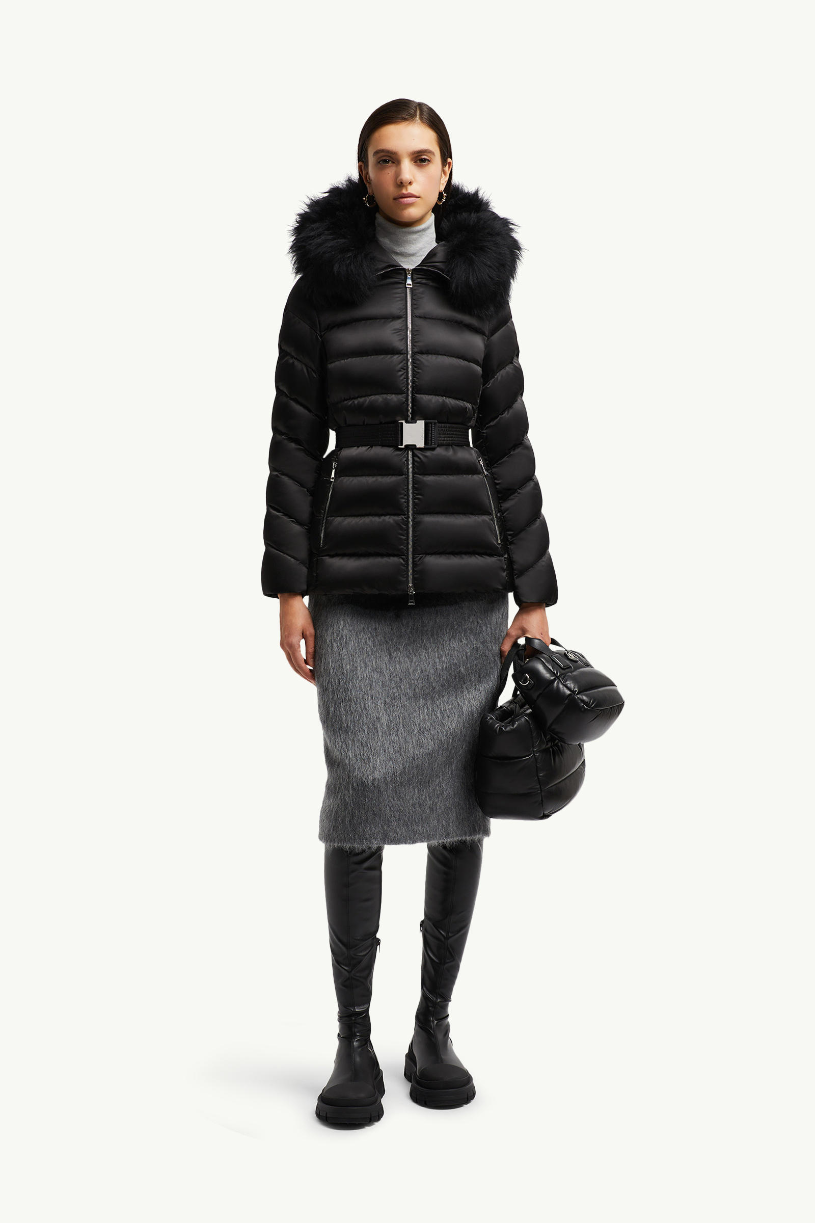 Cupidone kurze Daunenjacke mit Kapuze und Shearling-Besatz Damen Schwarz Moncler 0