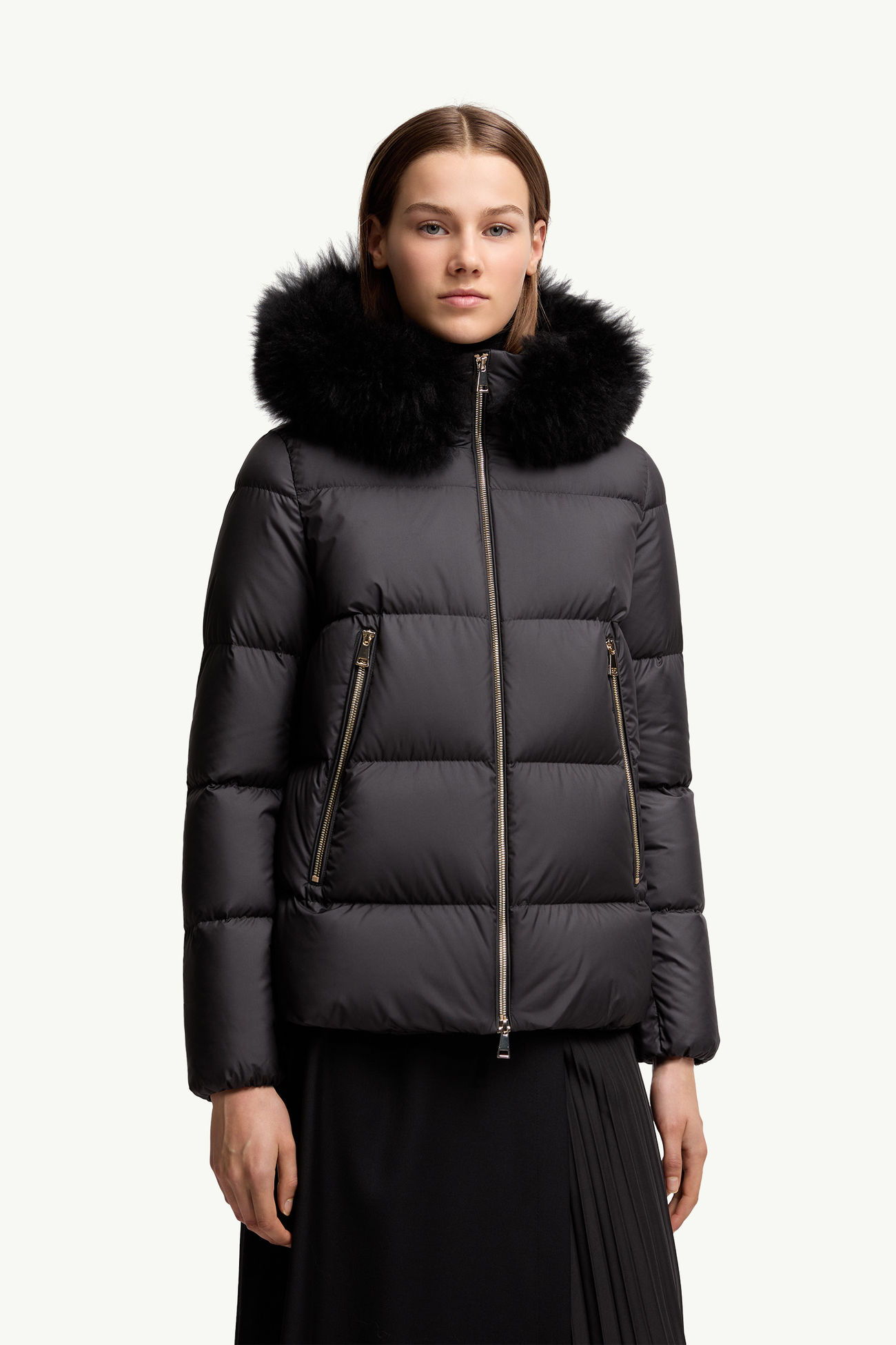 Laichefur kurze Daunenjacke mit Kapuze und Shearling-Besatz Damen Schwarz Moncler 3