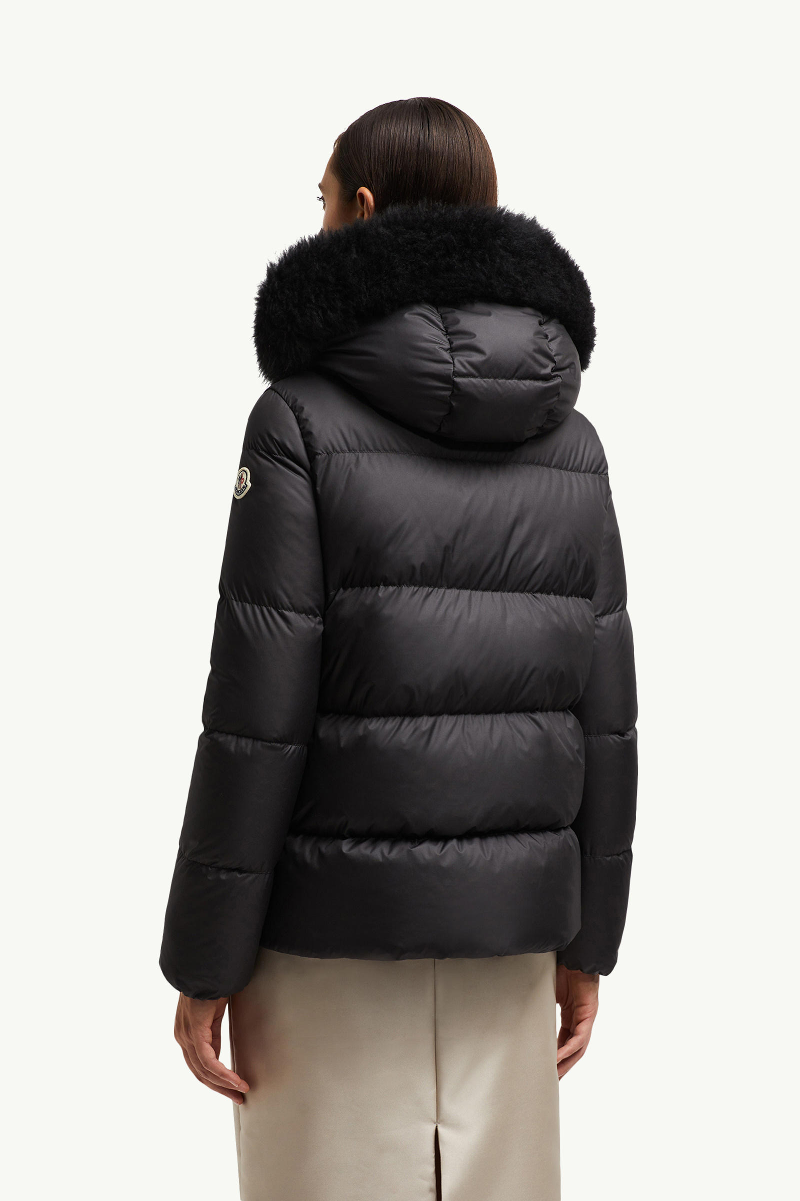 Laichefur Hooded Shearling-Trimmed Short Down Jacket Women Black Moncler 4