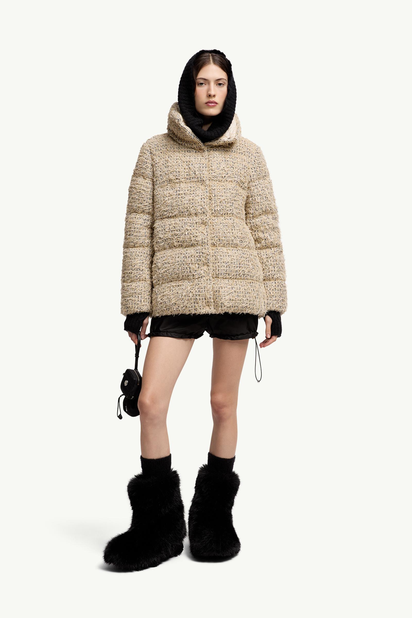 ベージュ Cochelle ショートダウンジャケット : ショートダウン