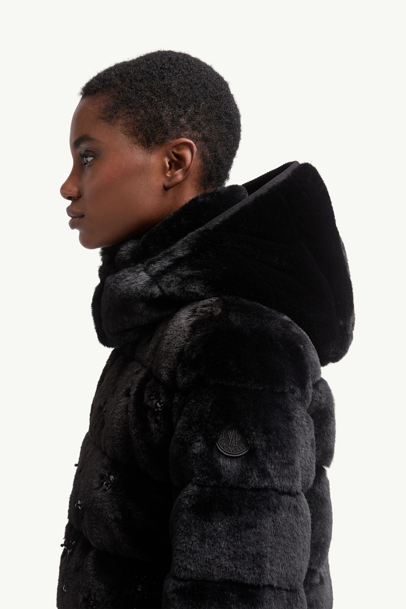 Andronne Sequin-Embroidered Hooded Short Down Jacket Women Black Moncler 1