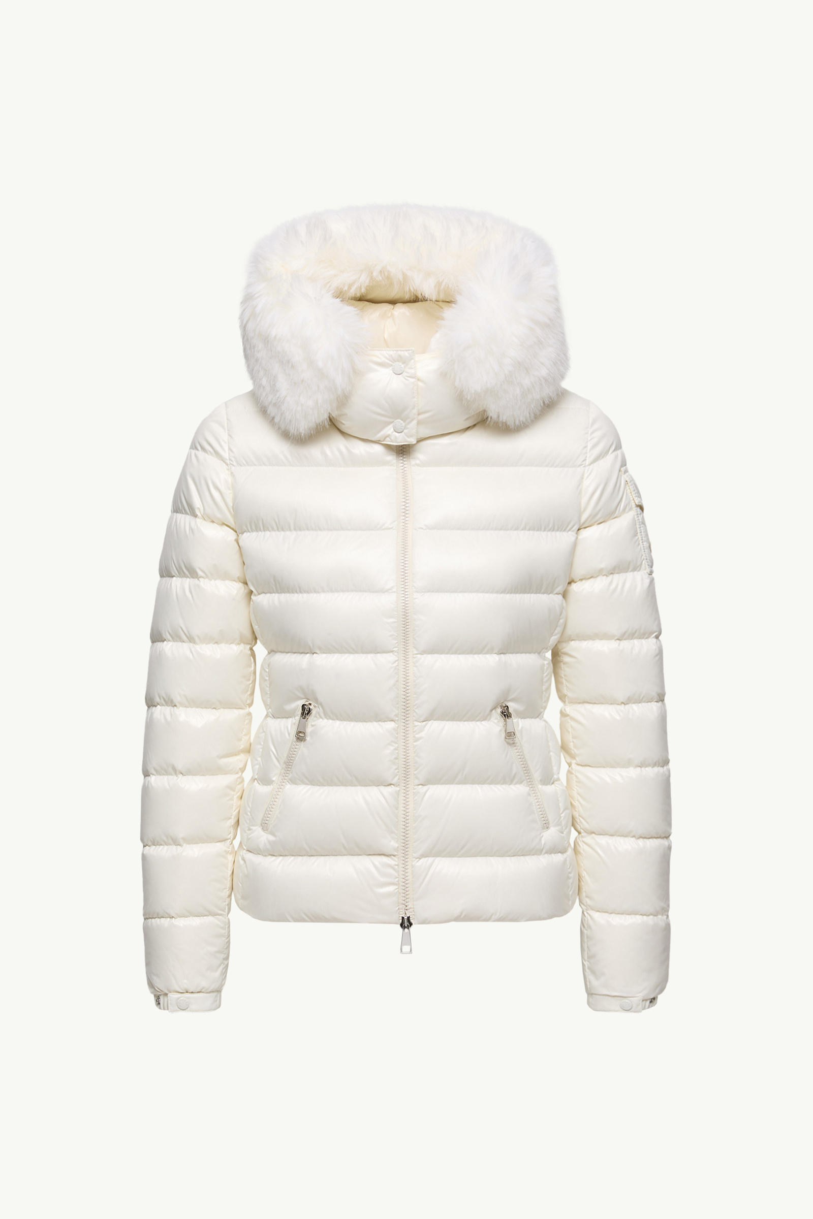 https://moncler-cdn.thron.com/api/v1/content-delivery/shares/dpx6uv/contents/K20931A002535963V034_F/image/K20931A002535963V034_F