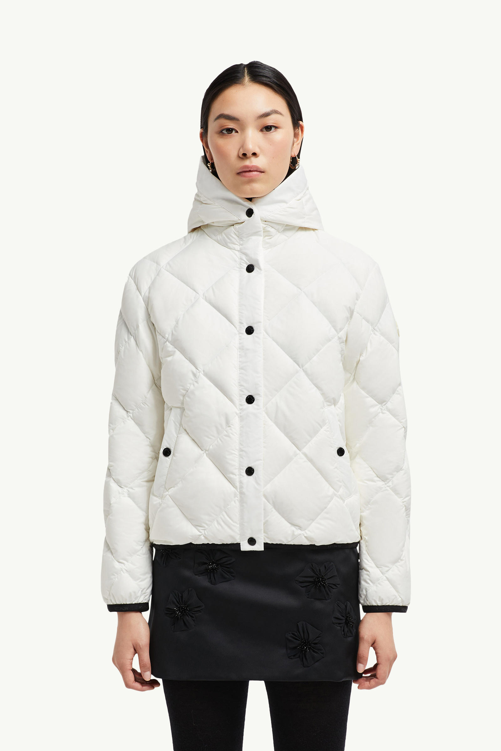 Arvouin Hooded Diamond-Quilted Short Down Jacket White Moncler 3