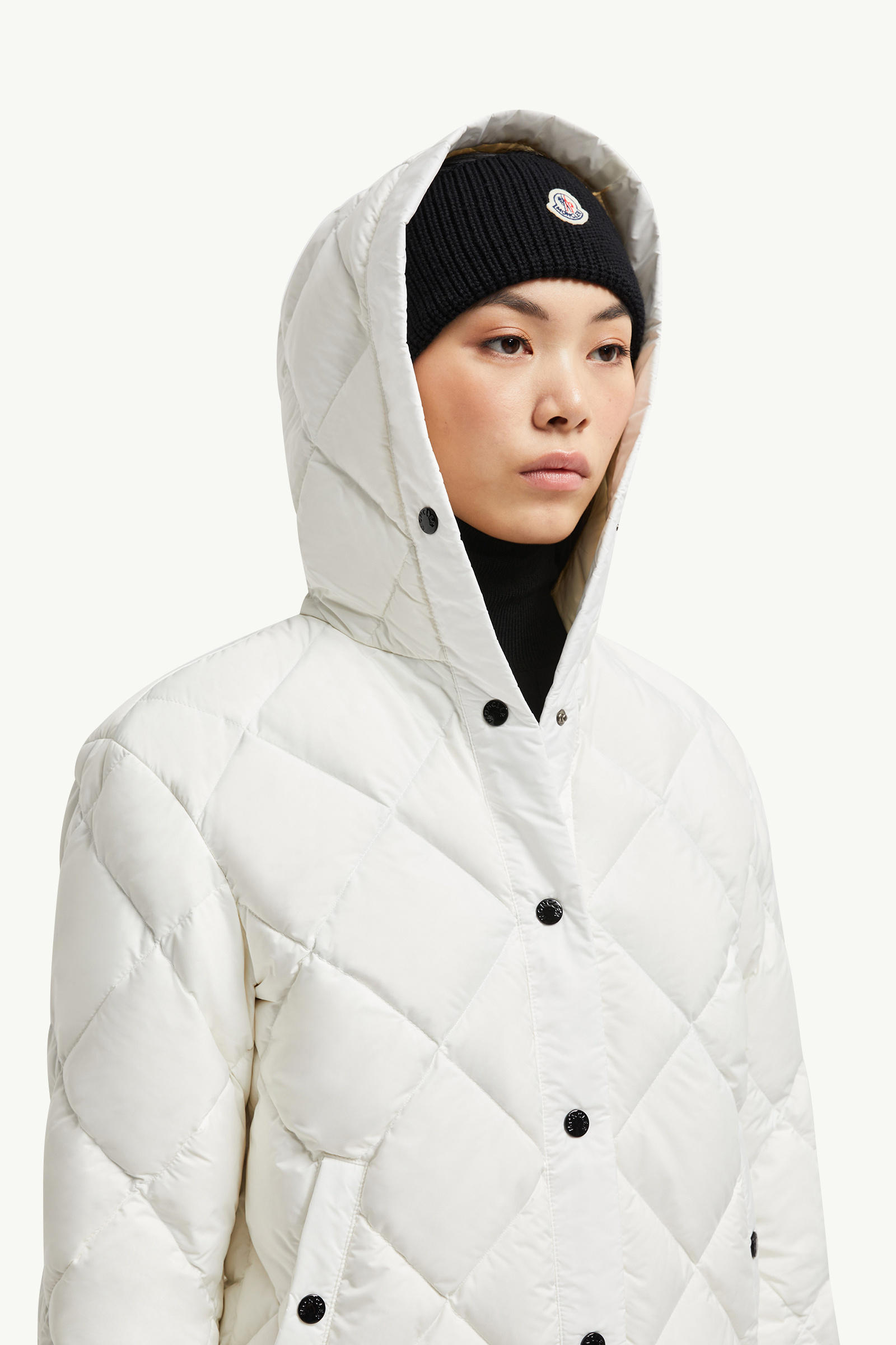 Arvouin Hooded Diamond-Quilted Short Down Jacket White Moncler 6