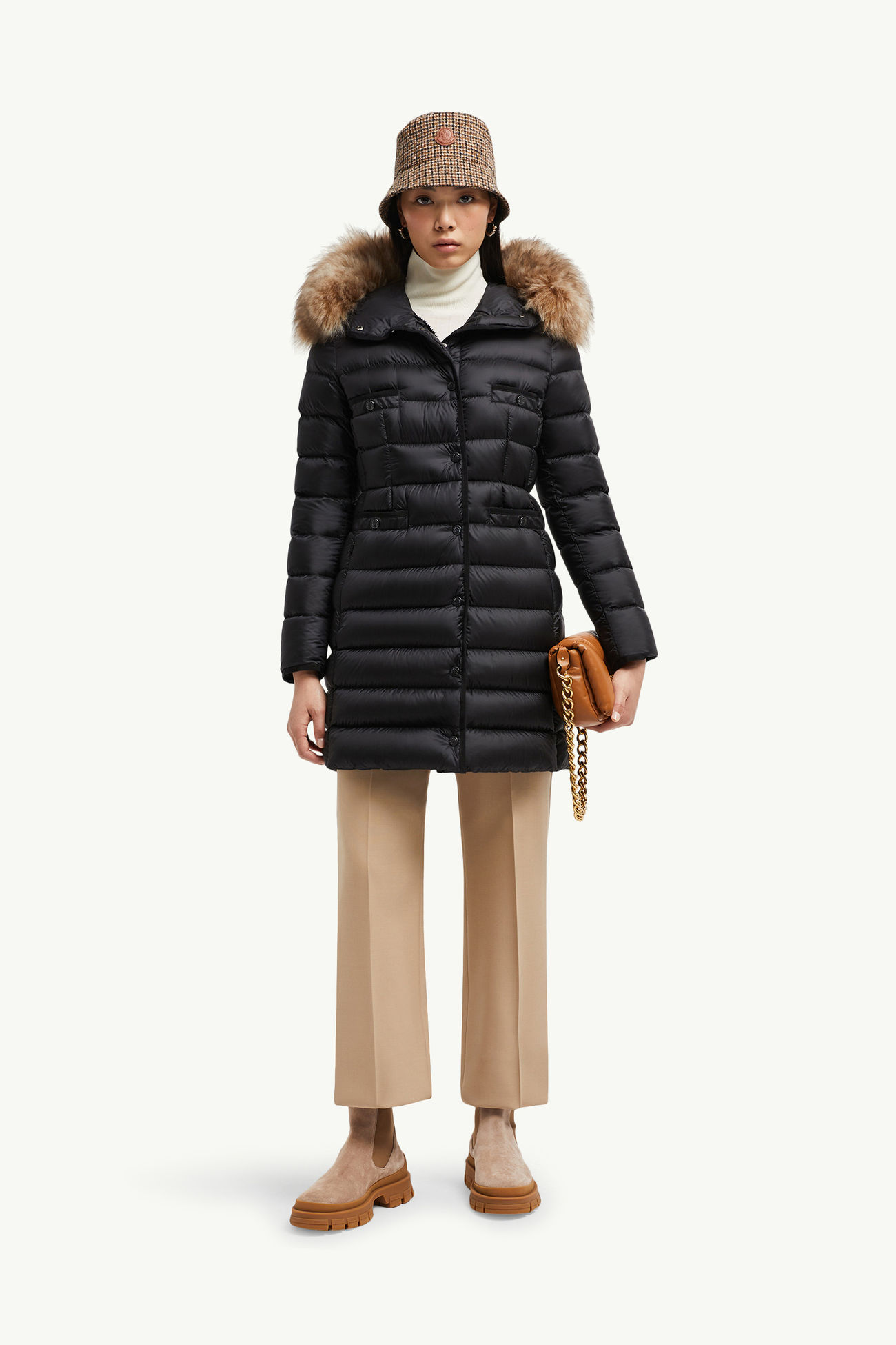 Piumino lungo Hirmafur in shearling con cappuccio Nero Moncler 0