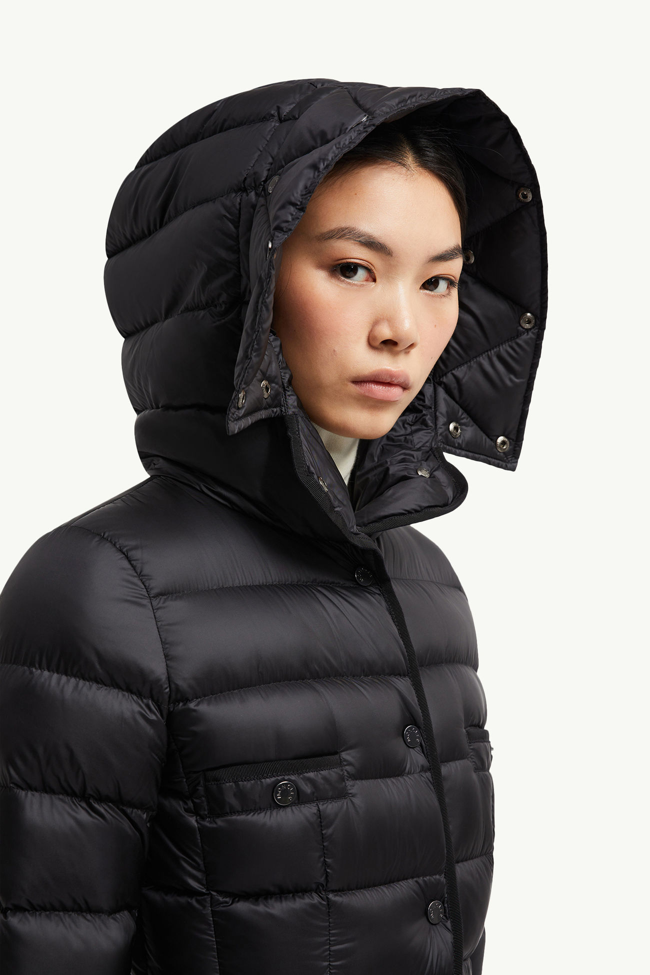 Hirmafur連帽羔羊毛長身羽絨外套 黑色 Moncler 6