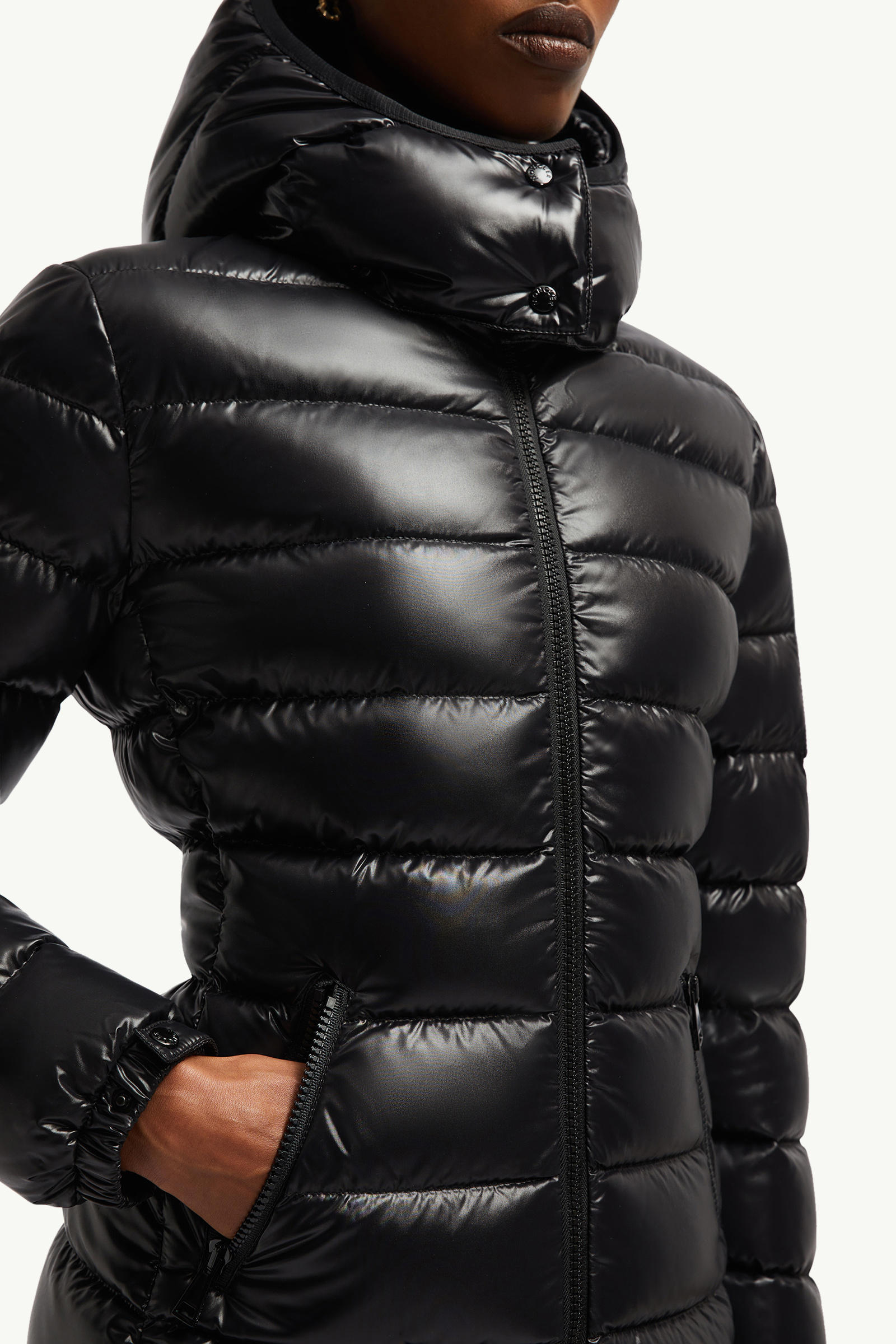 Bady女士连帽短款羽绒夹克外套 女士 黑色 Moncler 5
