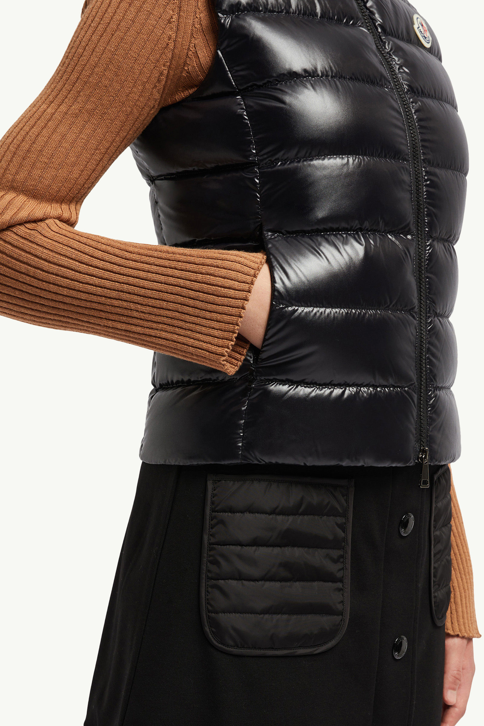 Ghany Daunenweste Damen Schwarz Moncler 5