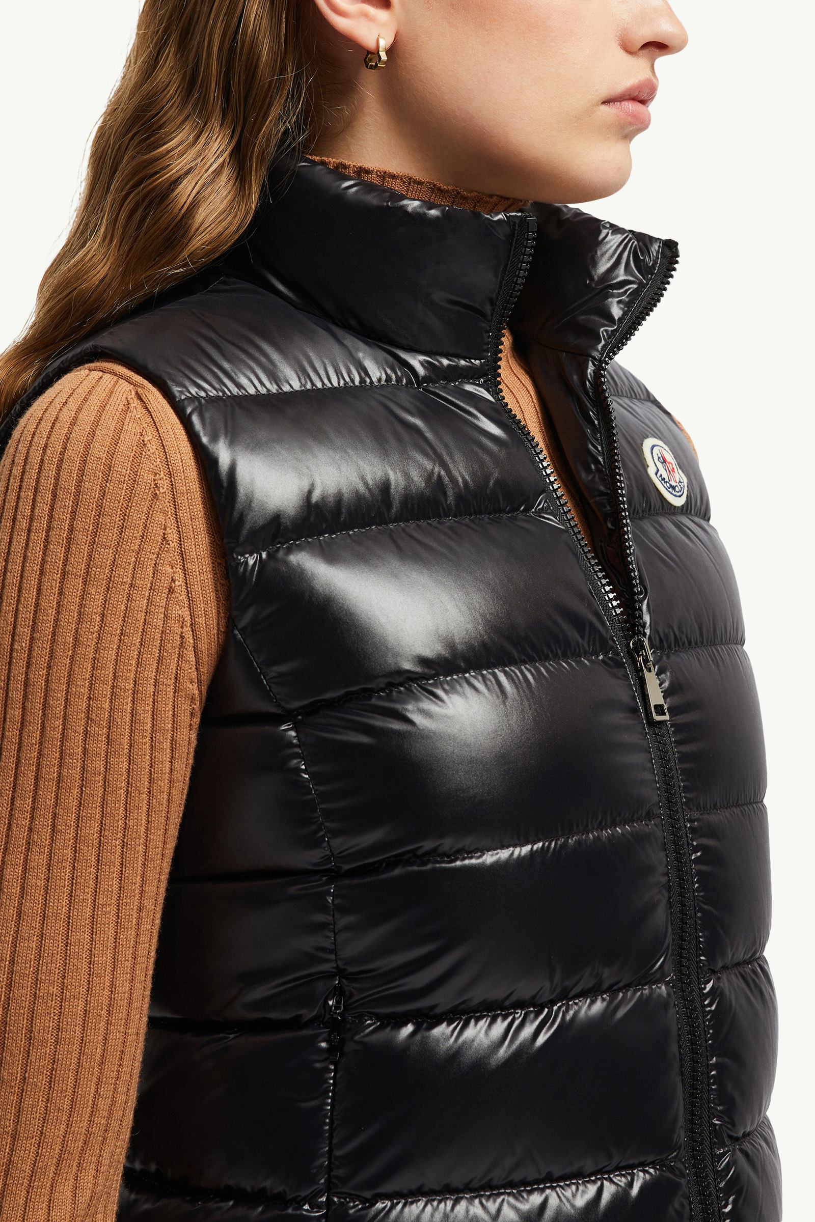MONCLER ブラック ダウンベストGHANY Black Ghany Down Vest - Vests for Women | Moncler CA