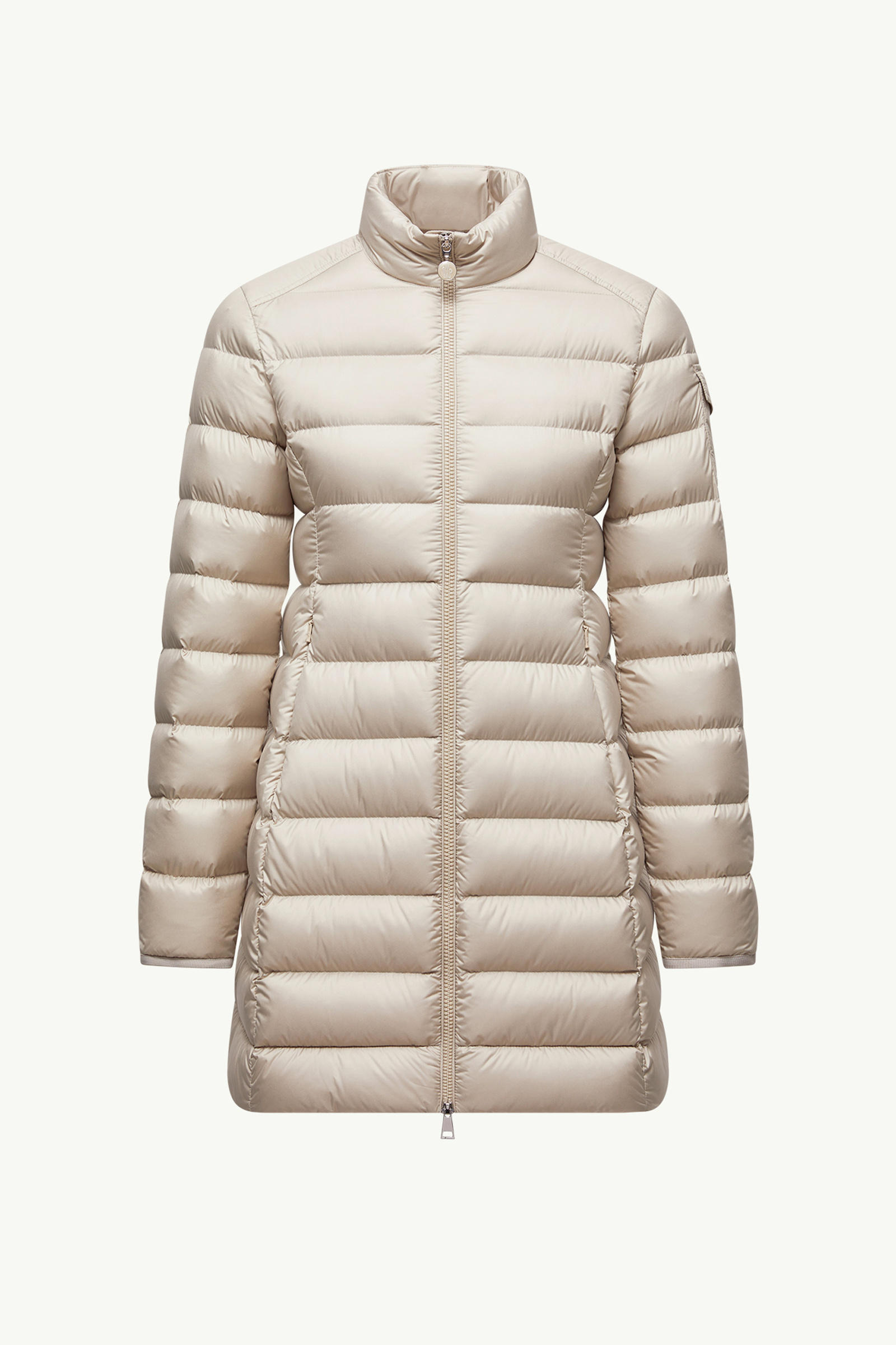 https://moncler-cdn.thron.com/api/v1/content-delivery/shares/dpx6uv/contents/K20931C00001596ZR20N_F/image/K20931C00001596ZR20N_F