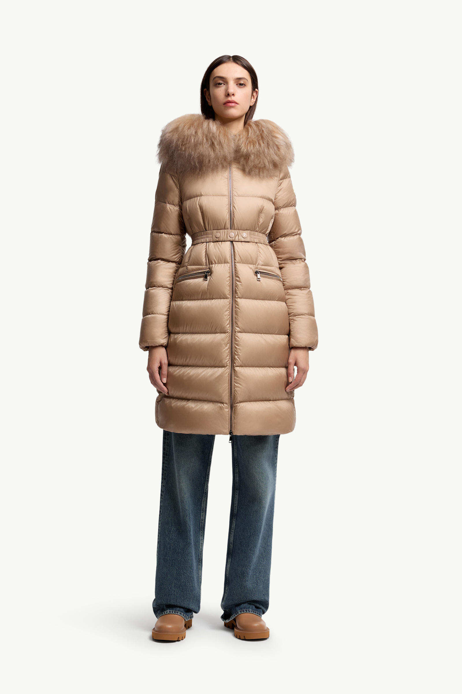 Boedic女士连帽长款羽绒夹克外套 女士 驼米色 Moncler 3