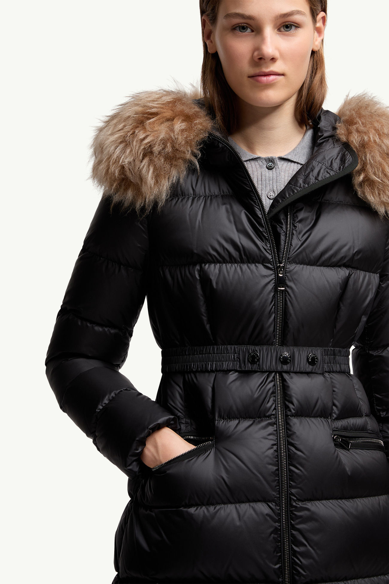 Boedic女士连帽长款羽绒夹克外套 女士 黑色 & 坚果米色 Moncler 6