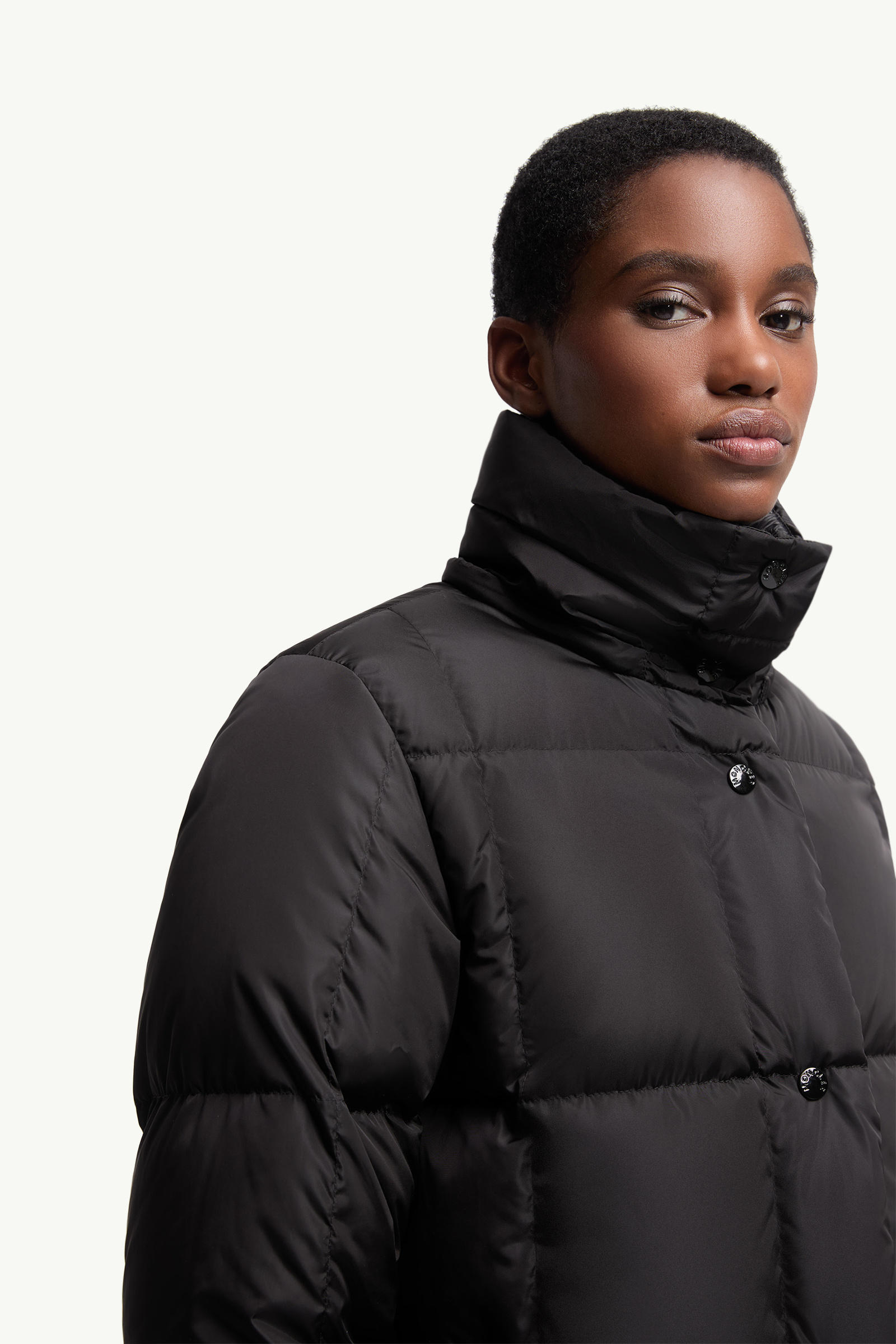 Piumino Lungo Litte con Trapuntatura Quadrata e Cappuccio Donna Nero Moncler 5