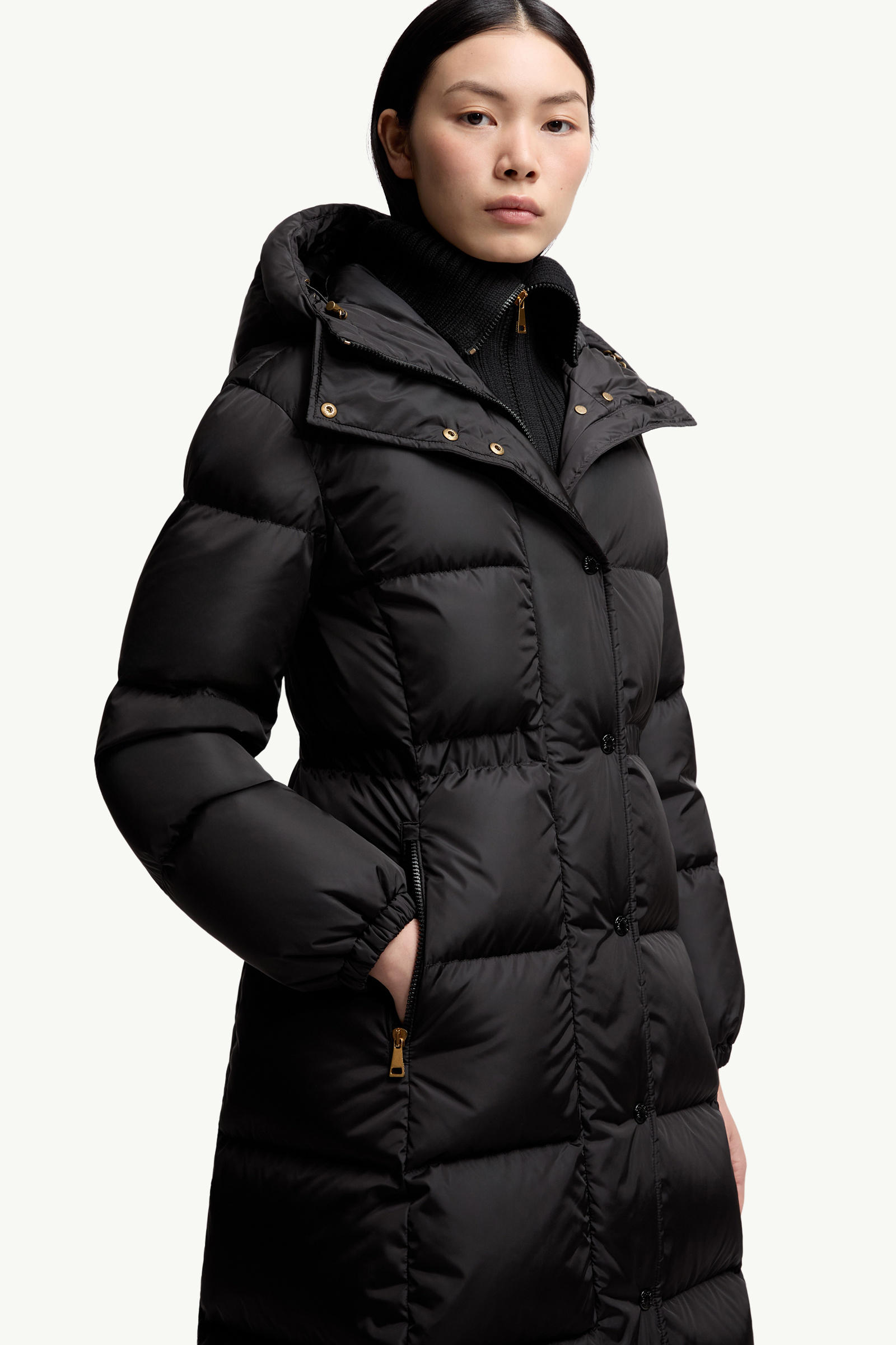 Chamer lange Daunenjacke mit Kapuze und Wollbesatz Damen Schwarz Moncler 5