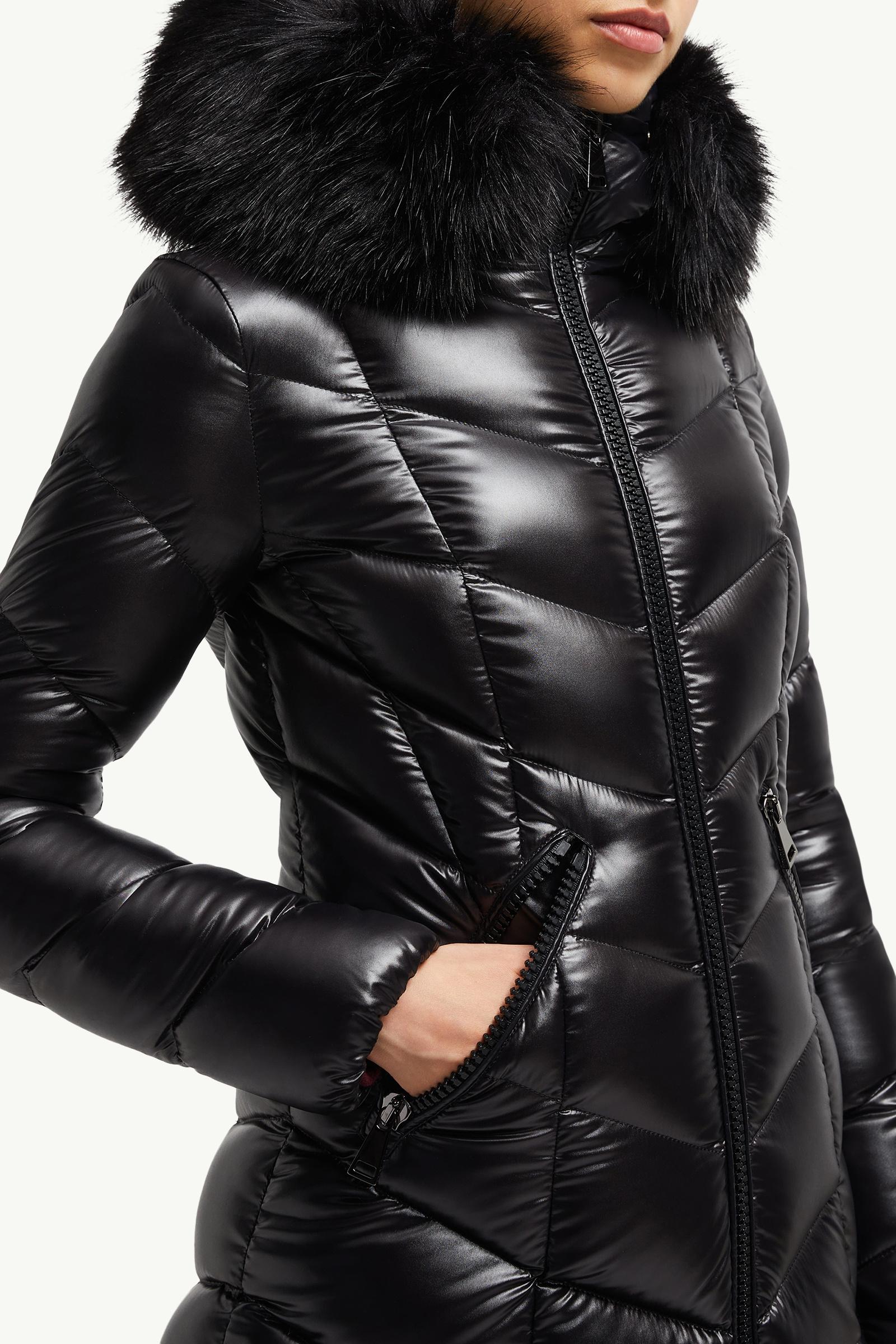 【Moncler】FULMARUS ロング ダウン ジャケット ナイロン 0400021831763_BLACK?wid=600&