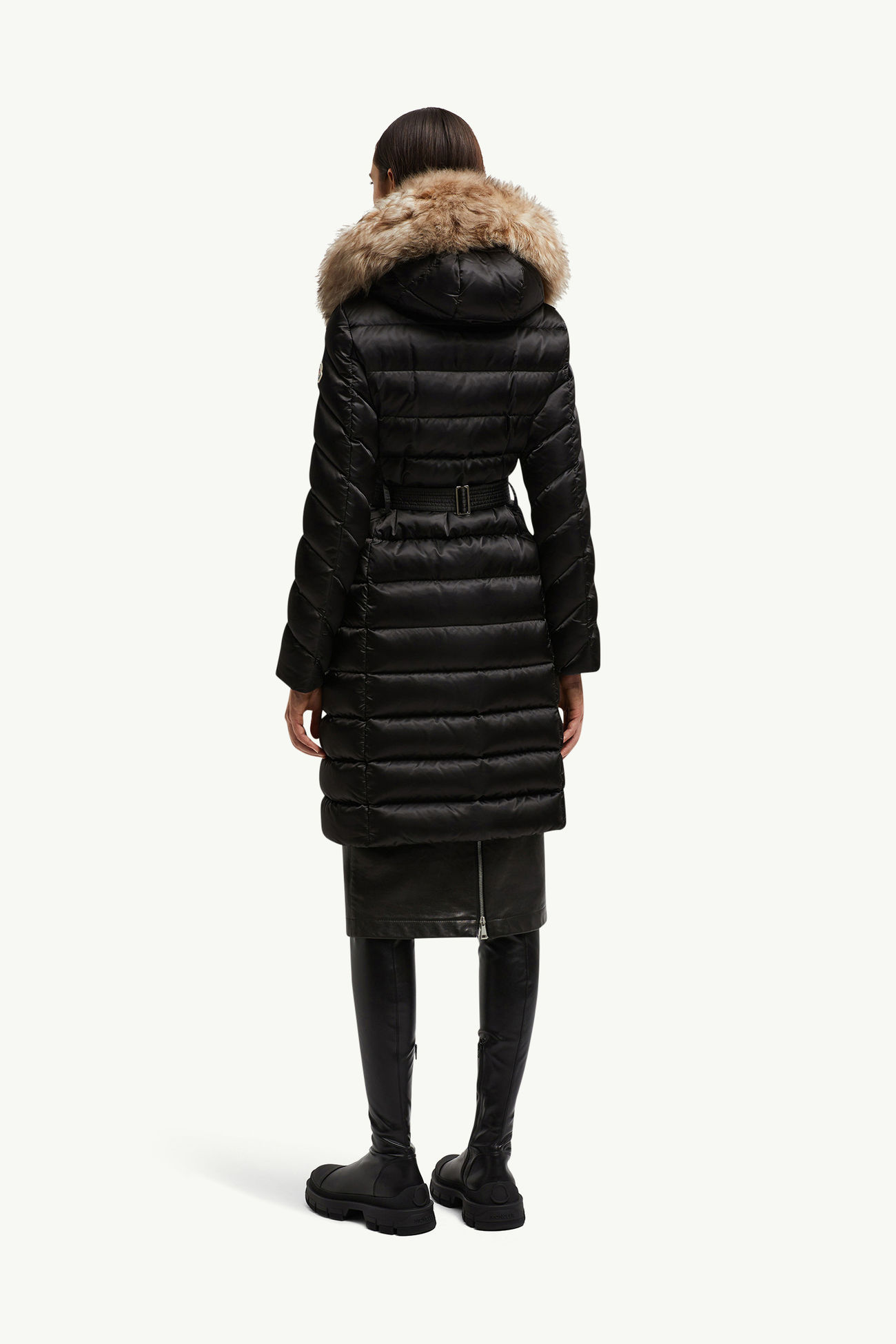 Leersie女士连帽羊毛饰边长款羽绒夹克外套 女士 黑色 & 坚果米色 Moncler 4