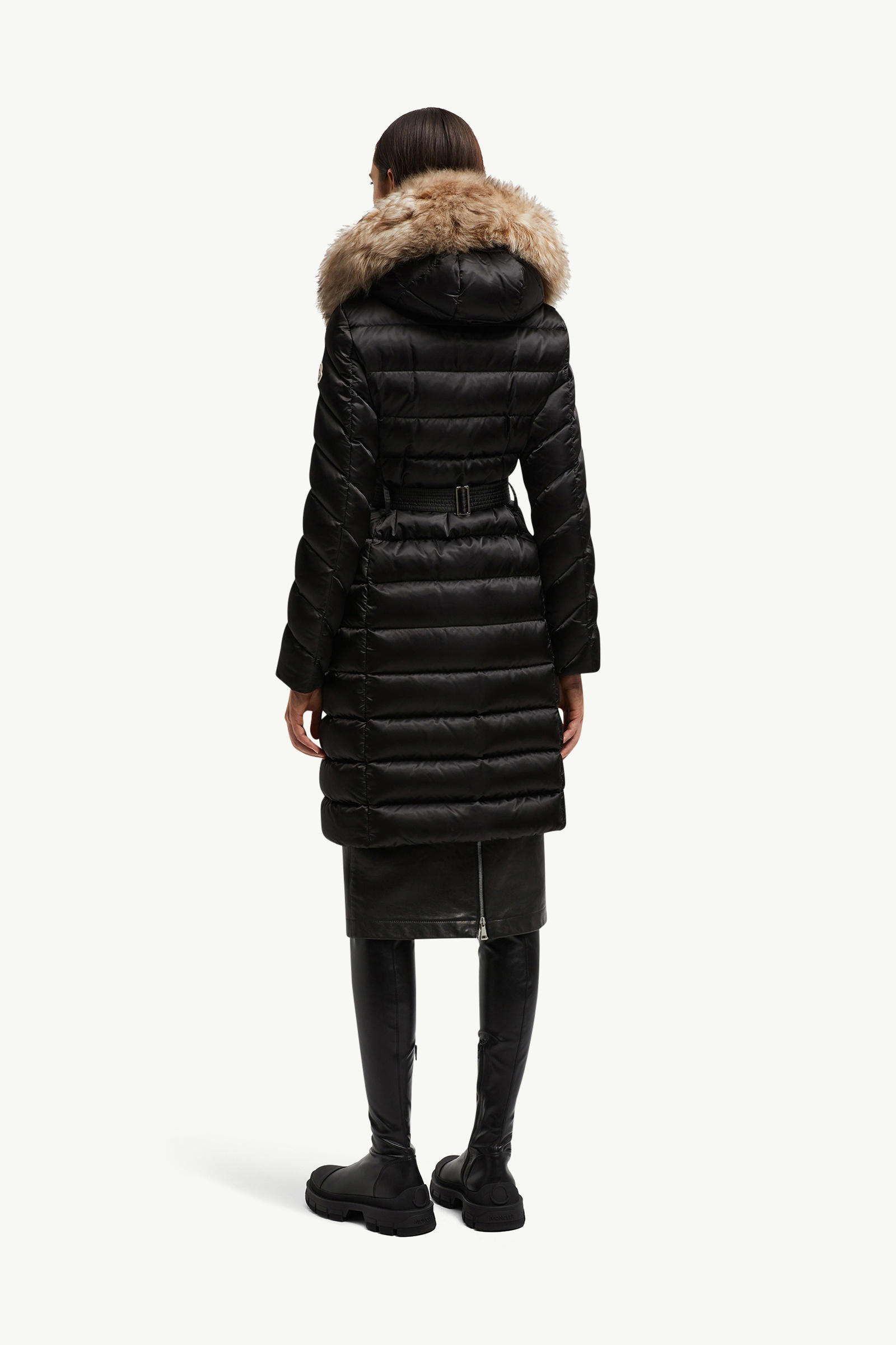 Leersie女士连帽羊毛饰边长款羽绒夹克外套 女士 黑色 & 坚果米色 Moncler 4