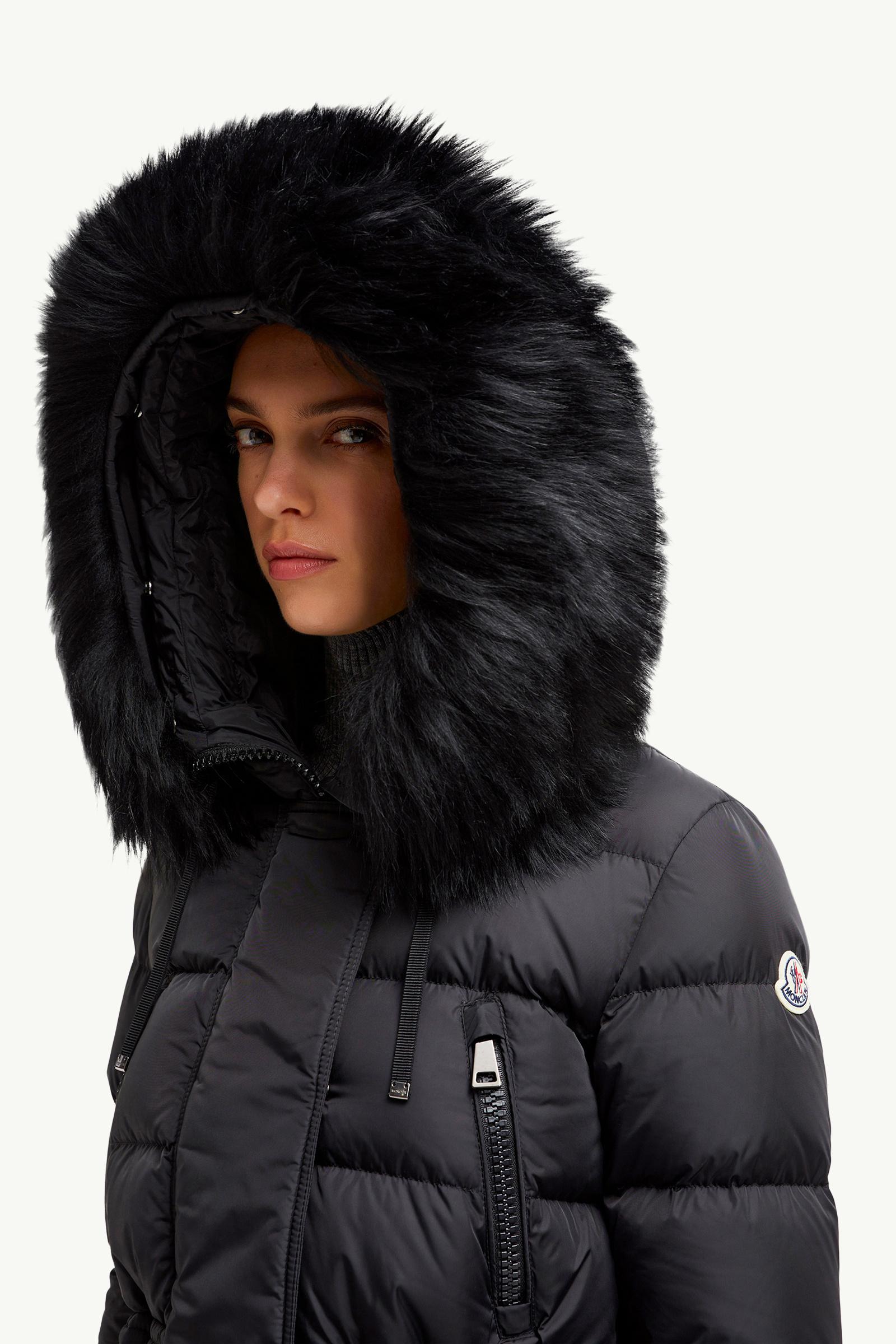 Doudoune longue à capuche bordée de shearling Aphroti Femmes Noir Moncler 1