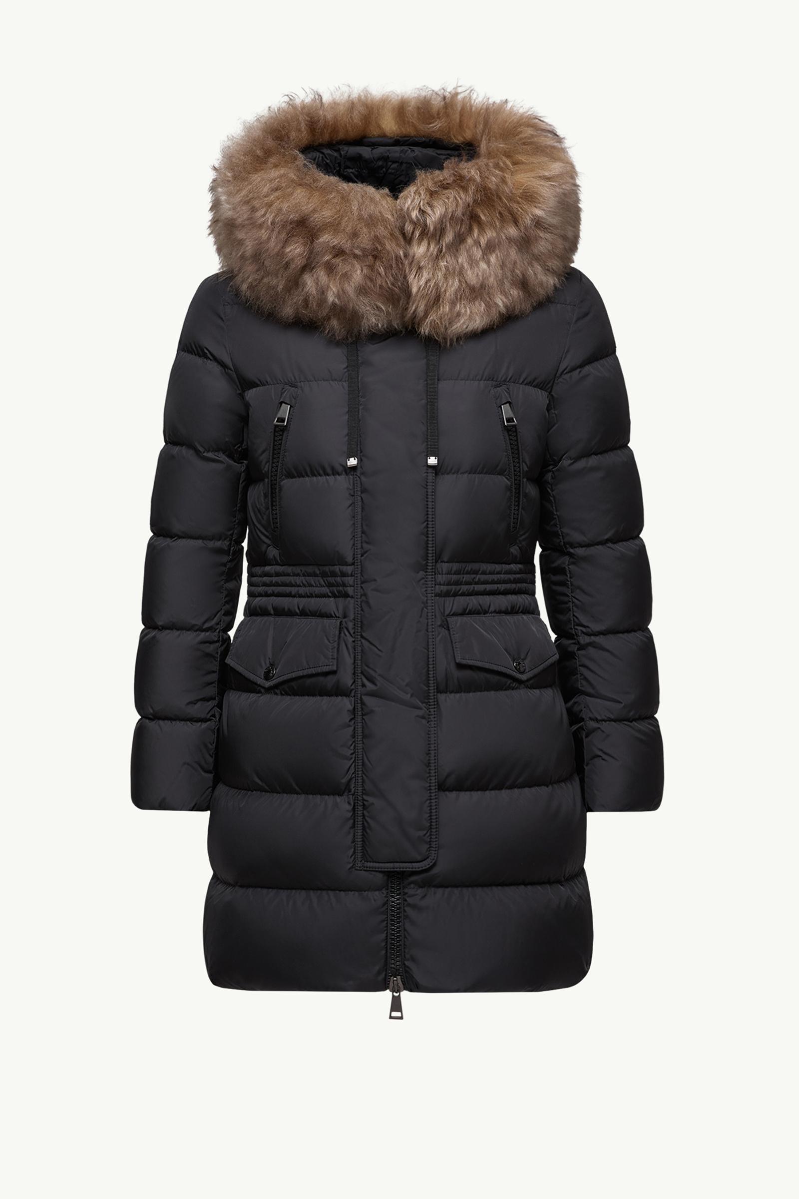 Aphroti lange Daunenjacke mit Kapuze und Shearling-Besatz_findInBoutique_image