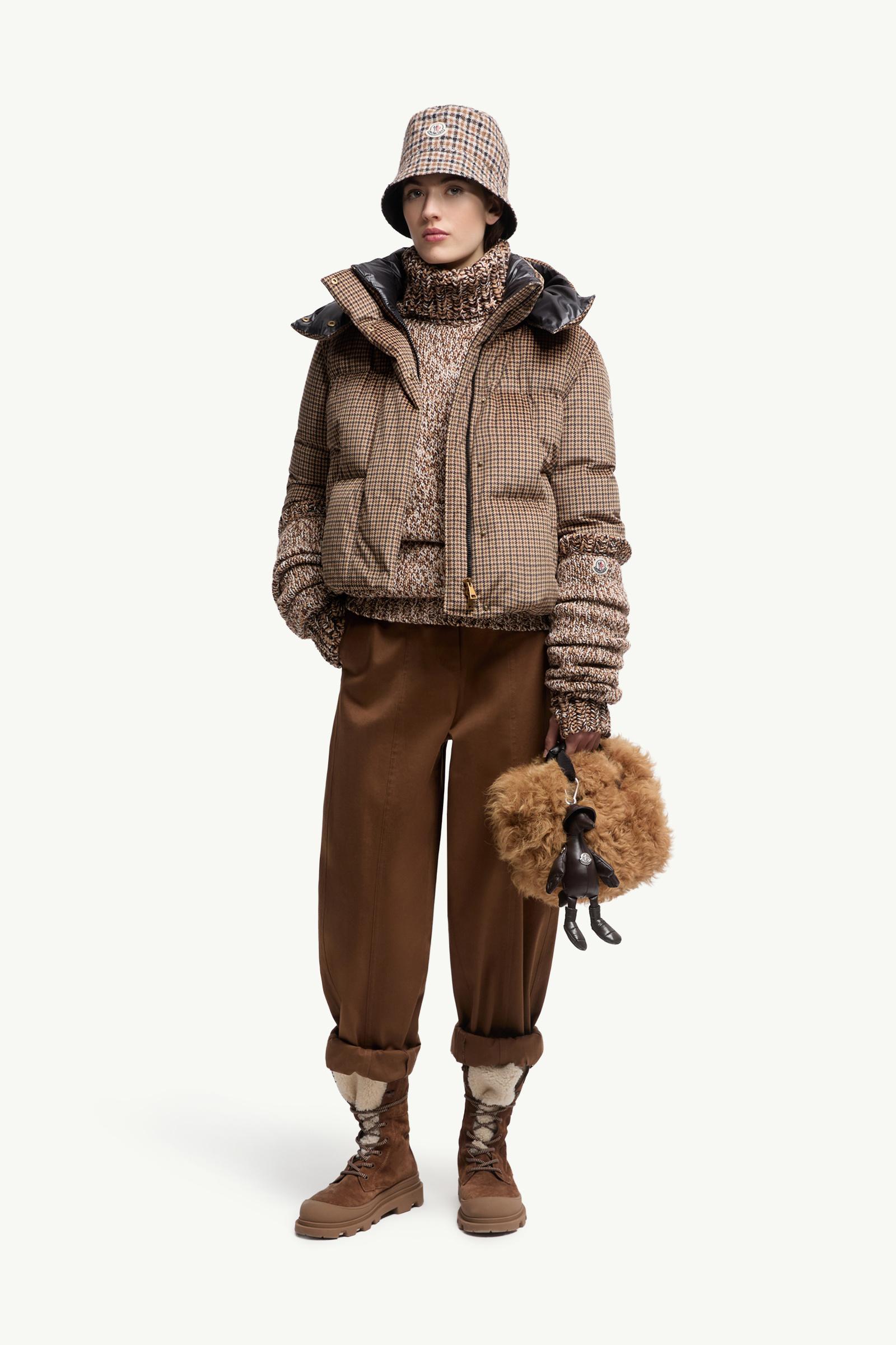 パンツ MONCLER Women Straight Pants K10982A00001 598E5249 Brown Pants for Women - Shorts, Leggings & Sweatpants | Moncler US