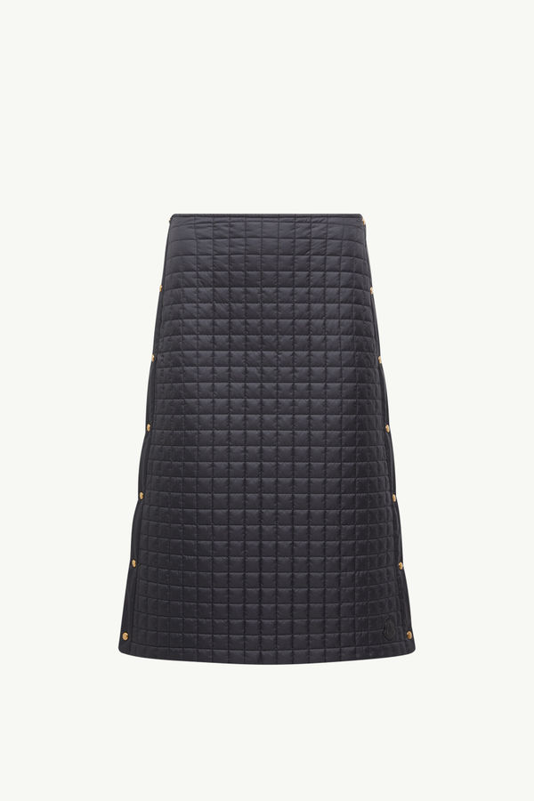 https://moncler-cdn.thron.com/api/v1/content-delivery/shares/dpx6uv/contents/K20932D00012788RS999_F/image/K20932D00012788RS999_F