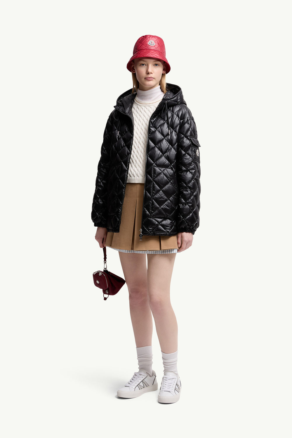Diamond-Quilted Hooded Short Down Jacket Women Black Moncler 0