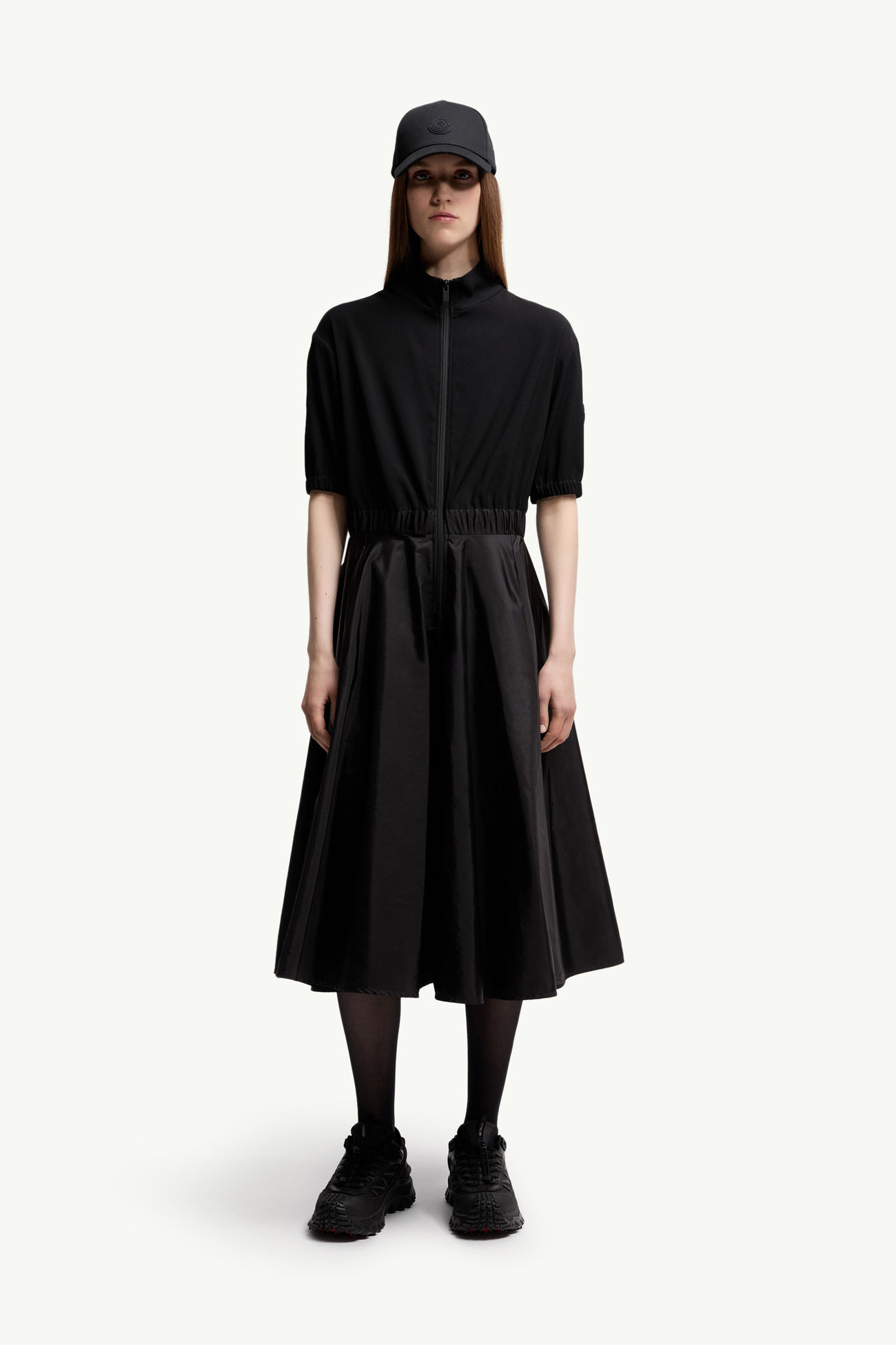 Vestido midi de satén Mujer Negro Moncler 0
